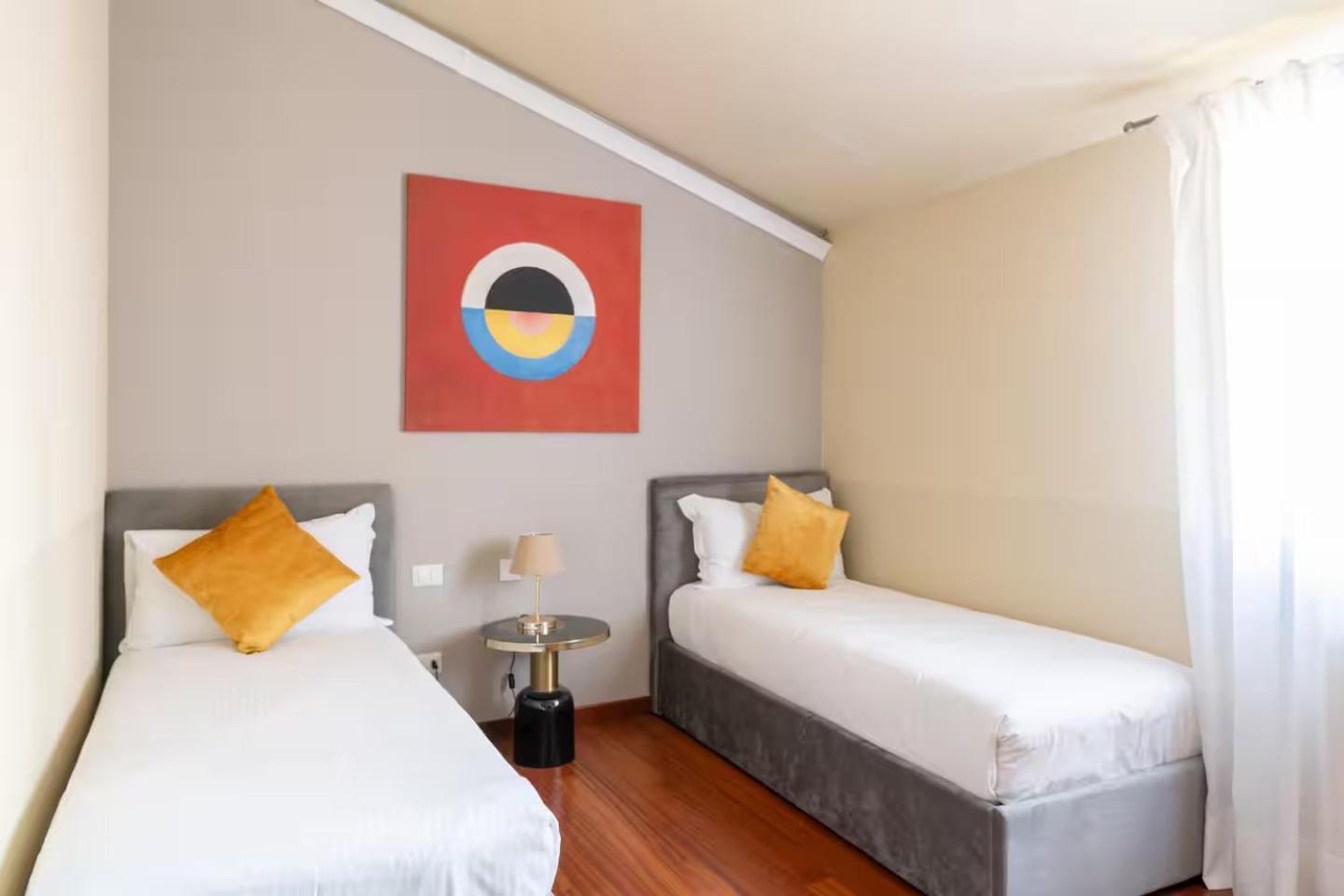 4 Bedroom With Terrace - Duomo View * Mailand