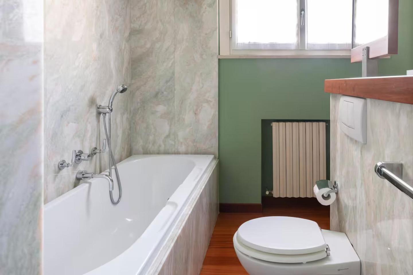 4 Bedroom With Terrace - Duomo View Apartment Mailand