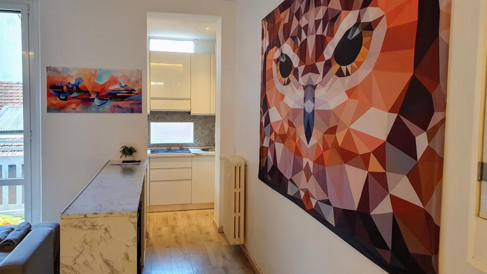 Your Spacious & Lovely -4 Queen Bed- Milan