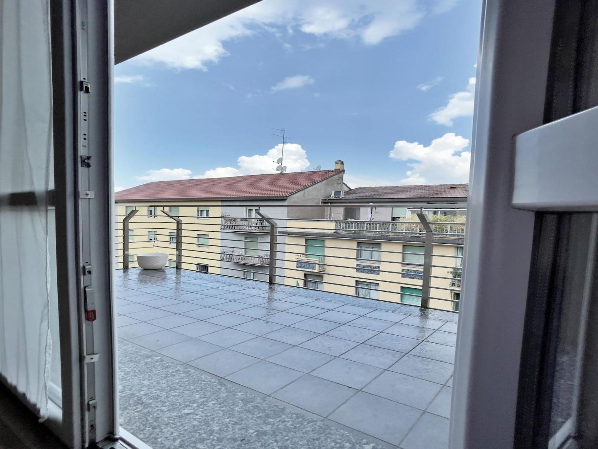Appartamento Candiani A3 Bilocale 2 Livelli Milano