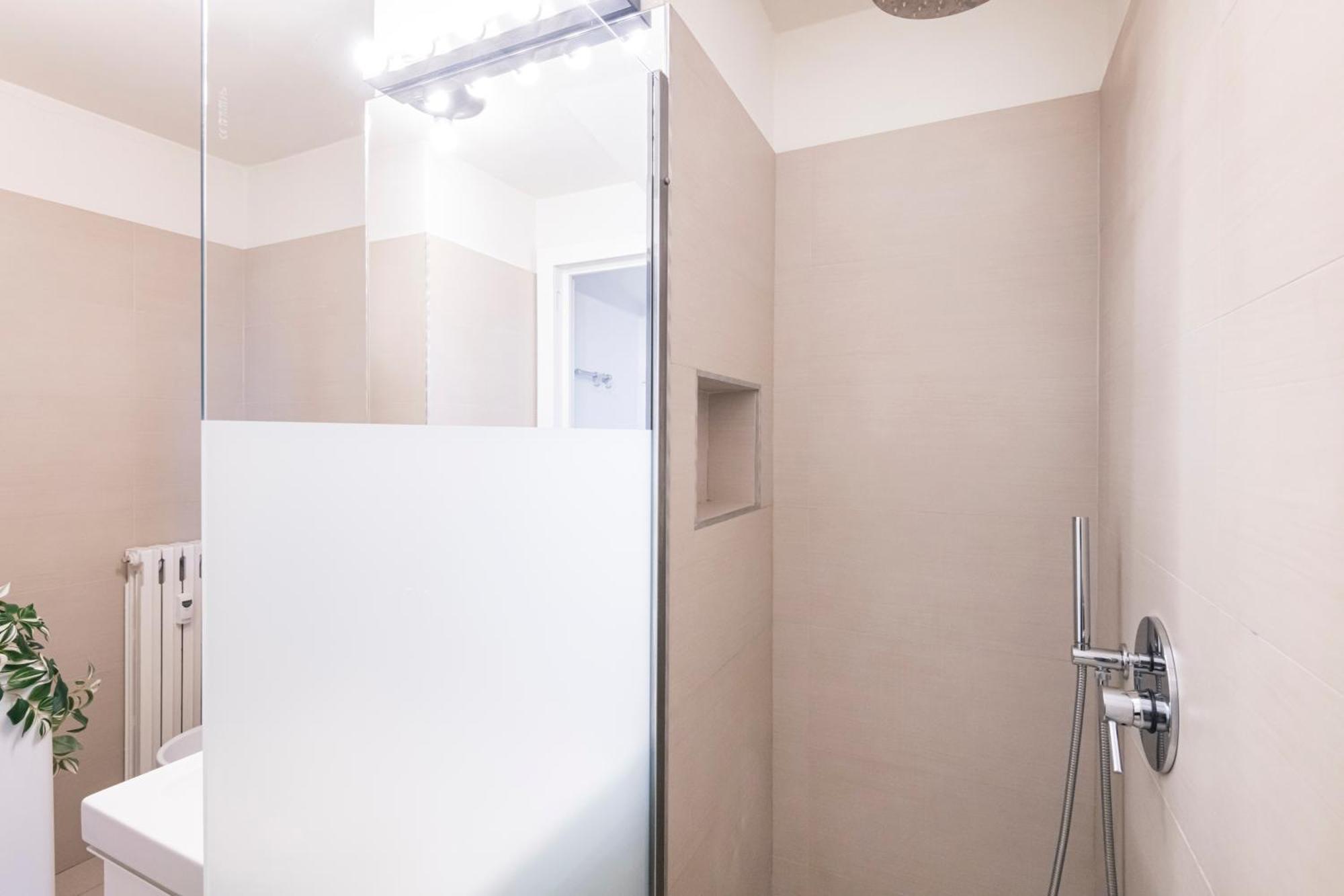 Amazing In San Babila Apartment Mailand