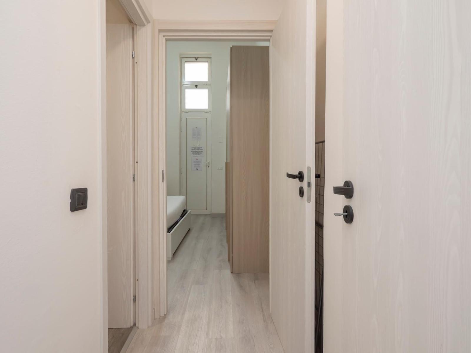 Apartment I Host - Breno 1 Mailand