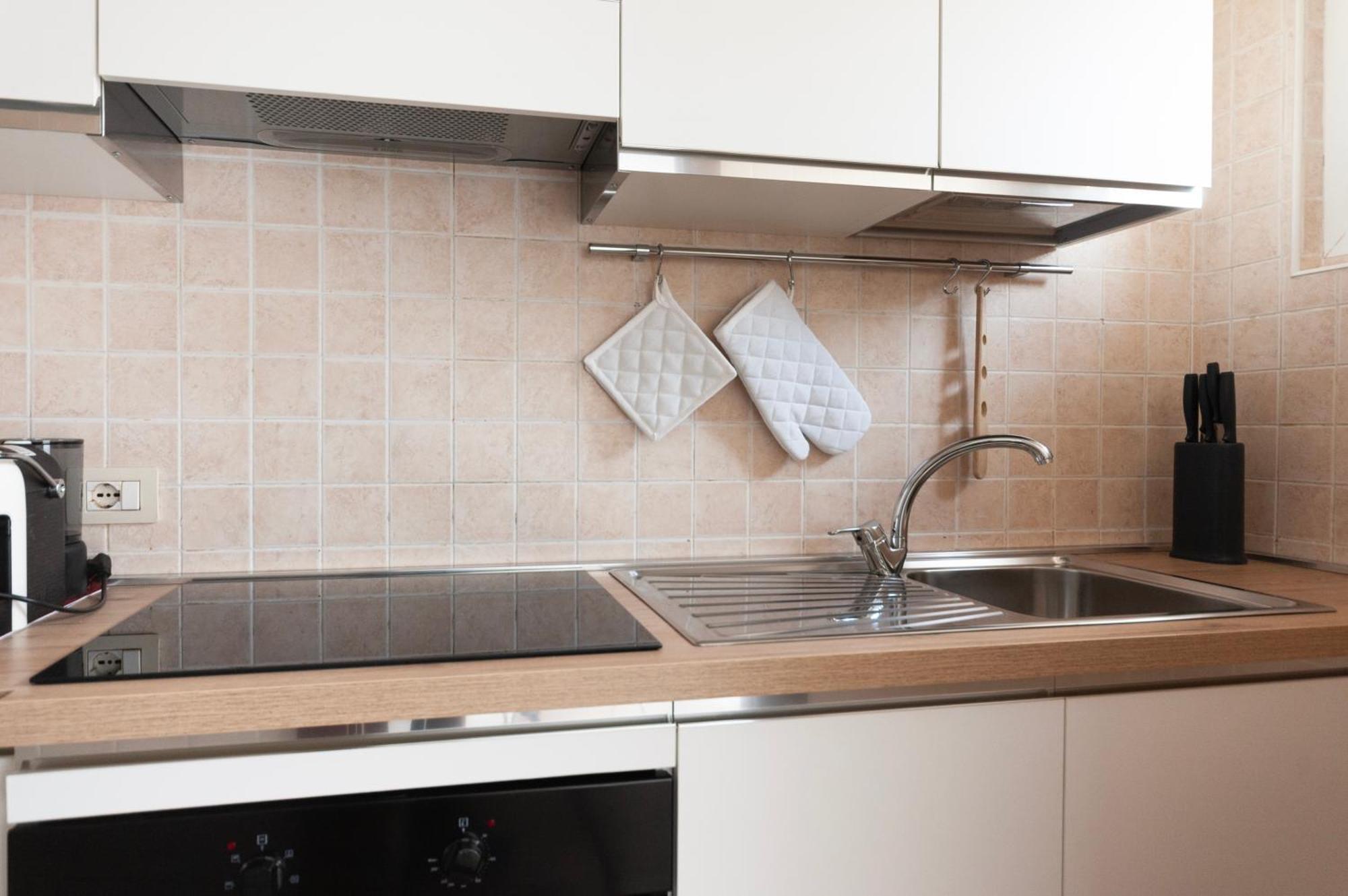 Youhosty - Paul Valery Bis Apartment