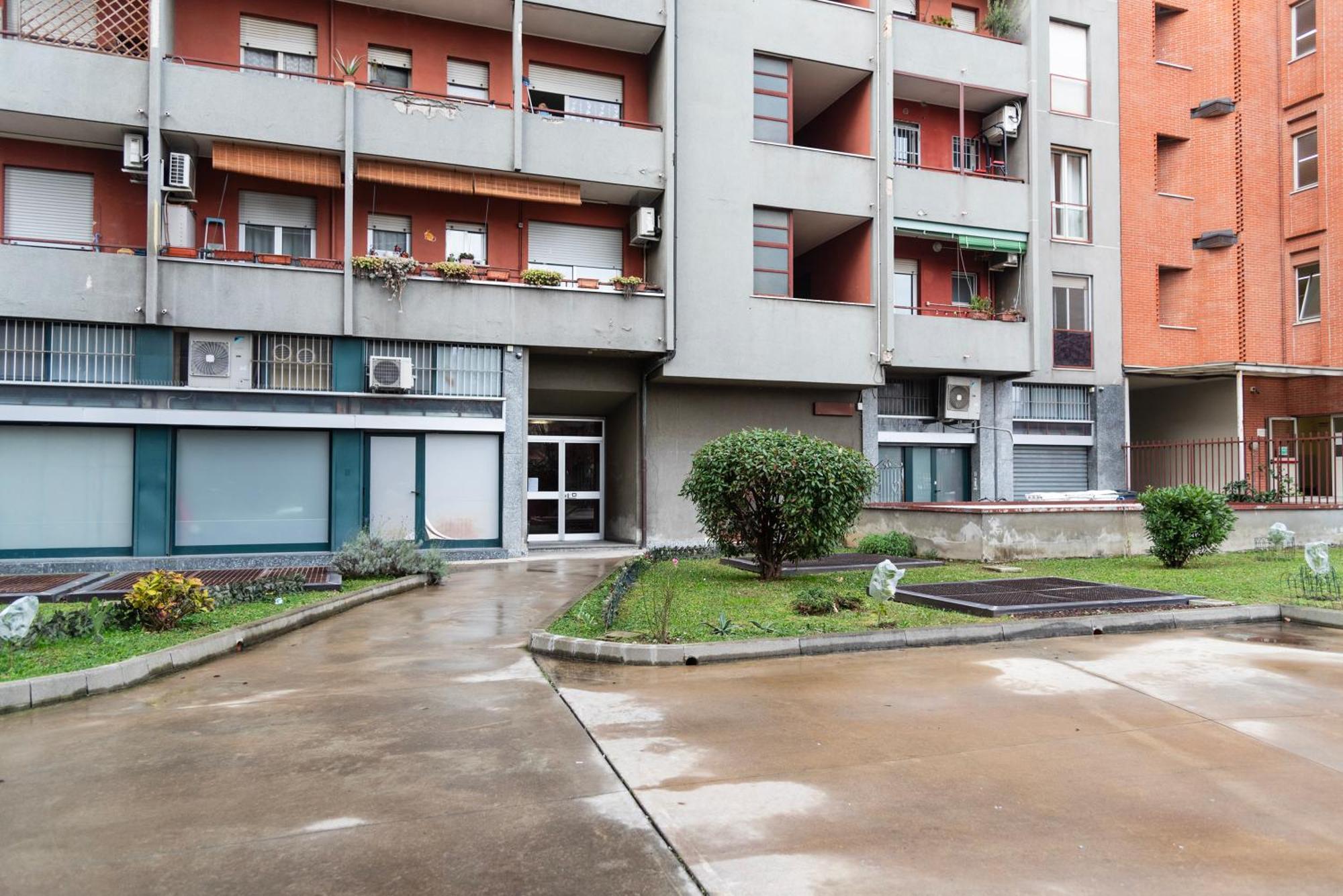 Youhosty - Paul Valery Bis Apartment Mailand