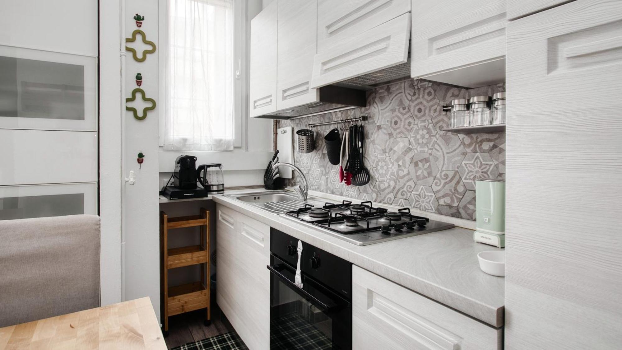 Ideal Rent - Albertinelli 9