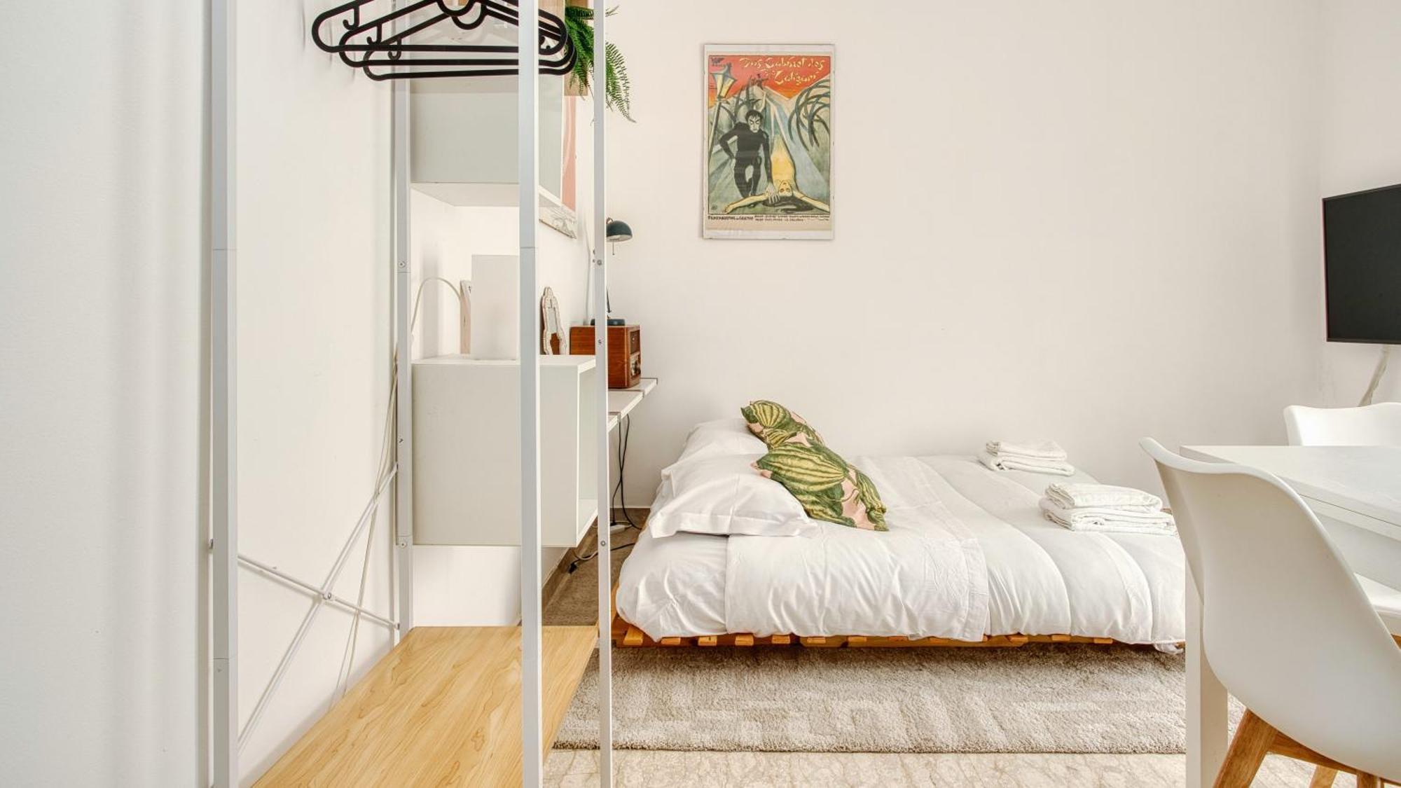 Appartement Ideal Rent - Dino Campana 8