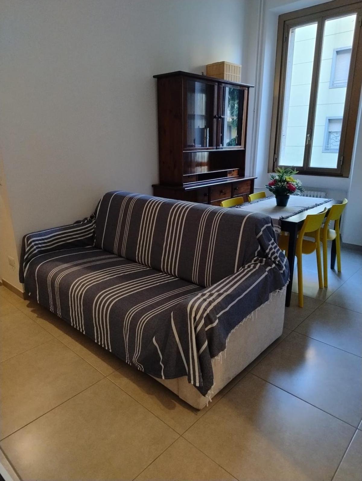 Appartamento Renovated Near Metro And Station - Laurana *