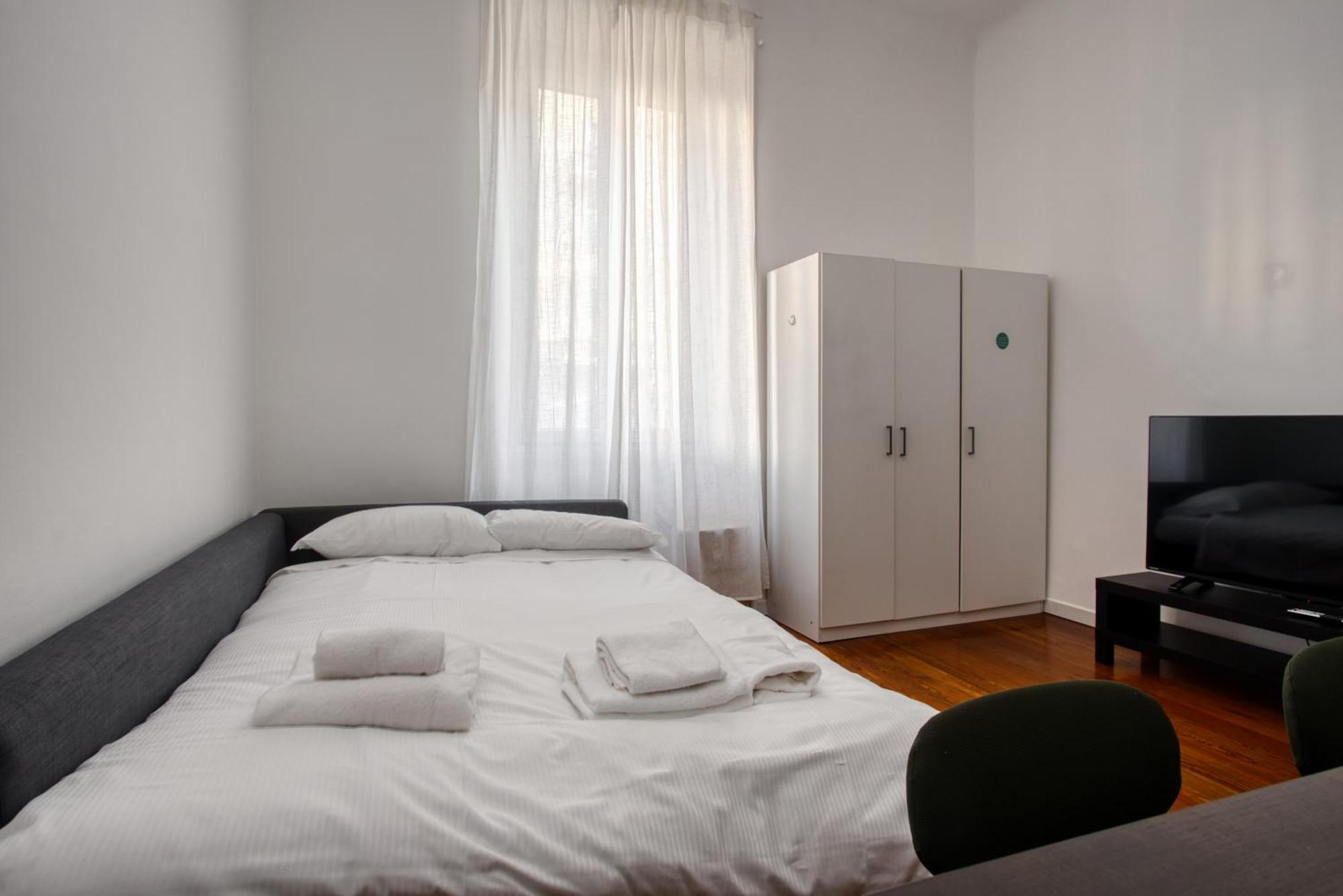 Apartment Joivy Cosy 3br Flat In The Centre Of Mailand
