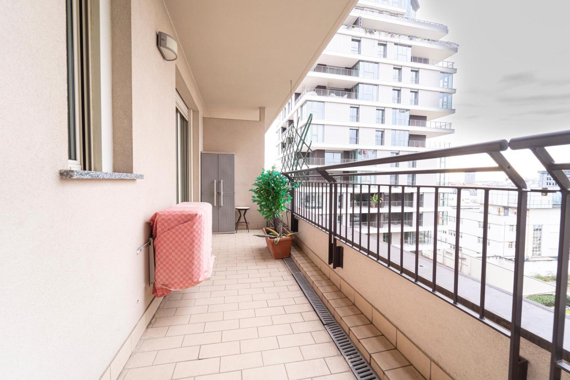 I Host - Adamello 8 Milano