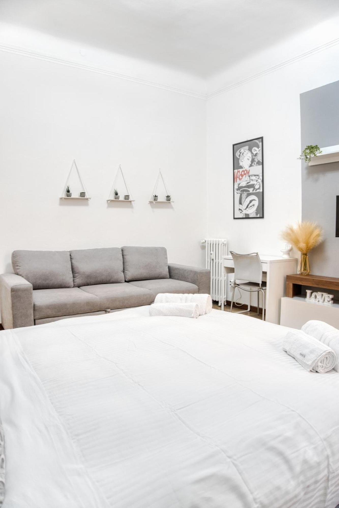 Charming Darsena - Amazing Position Next To Navigli * Milaan