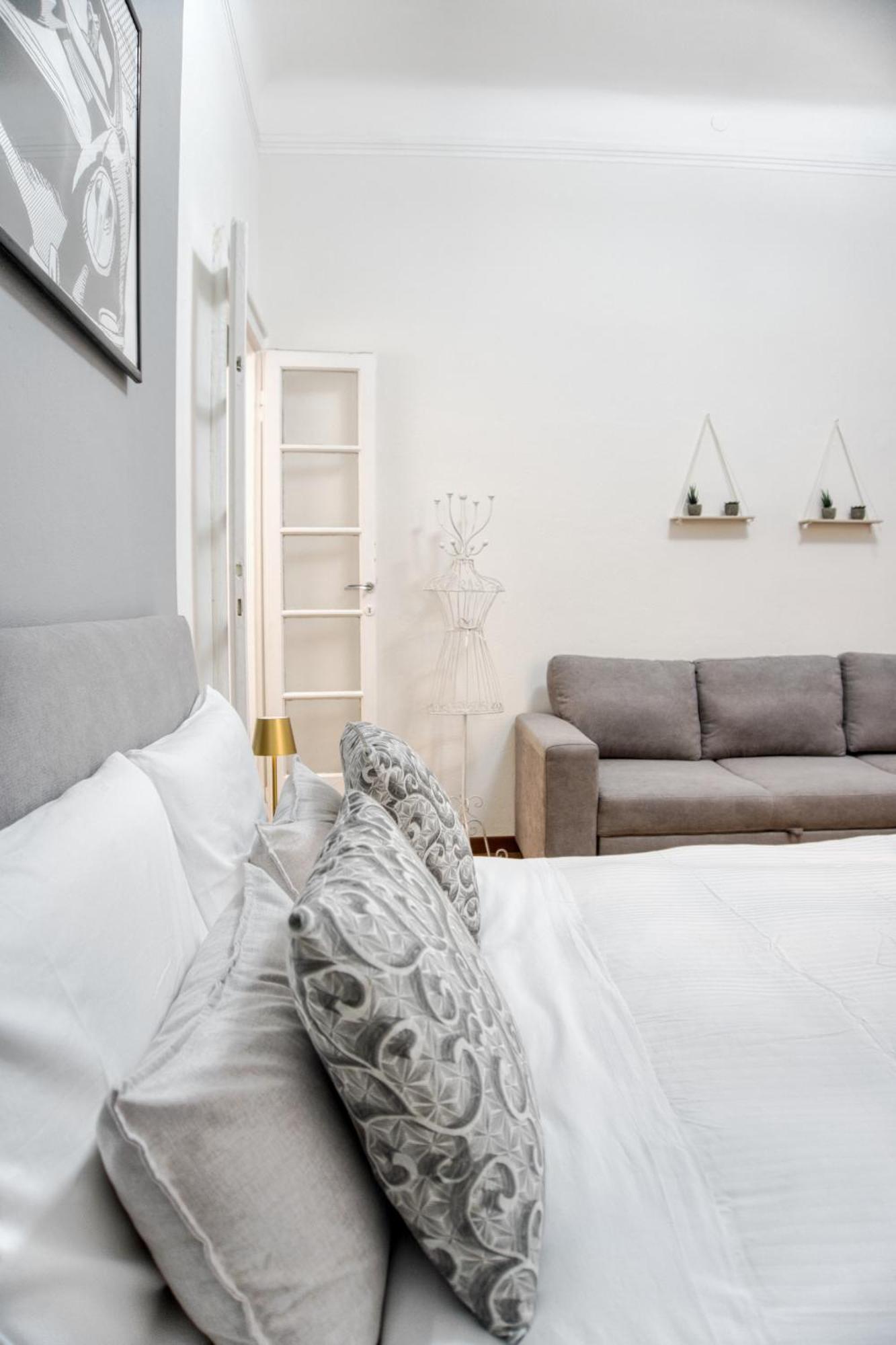 Charming Darsena - Amazing Position Next To Navigli *