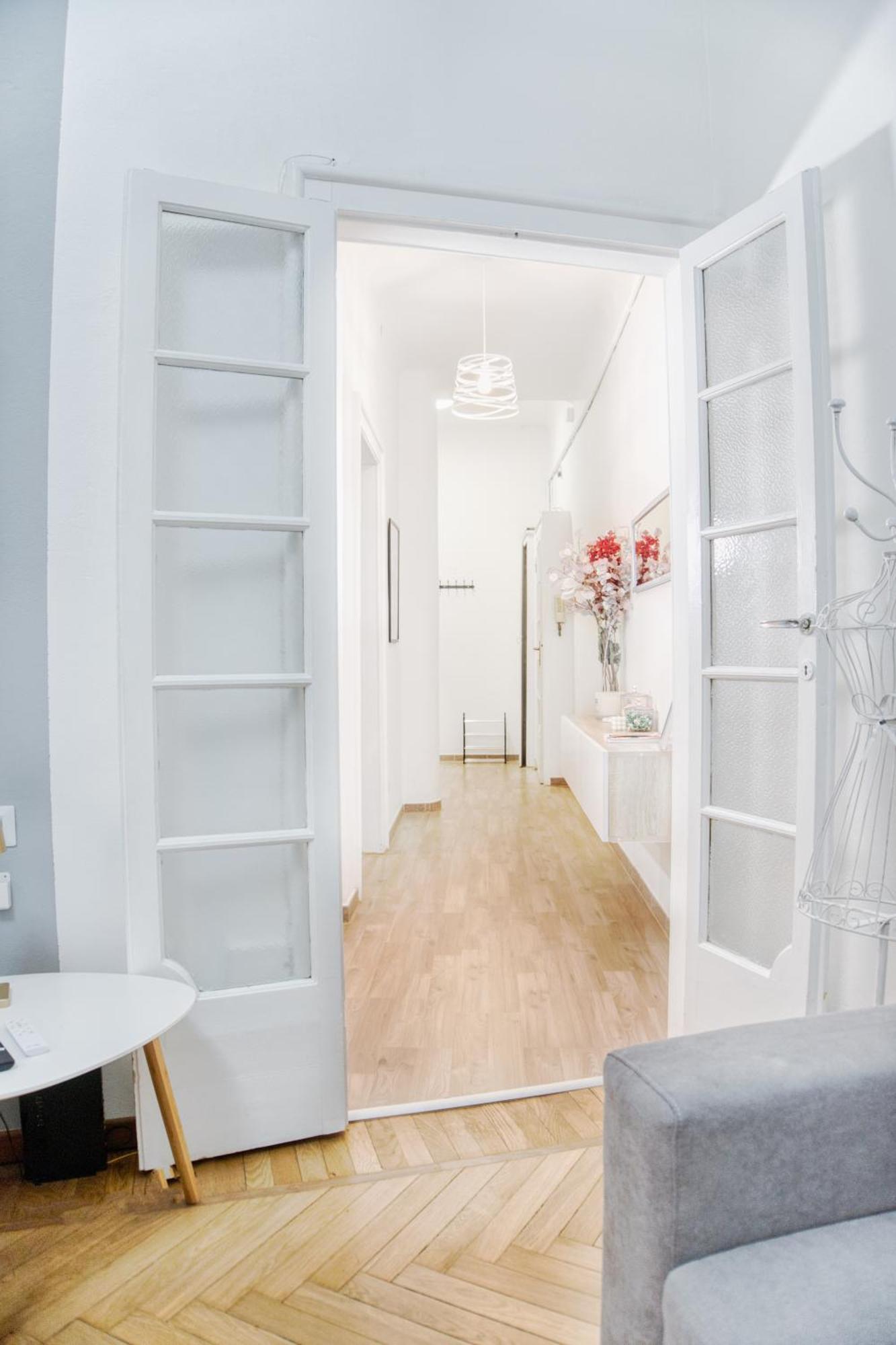 Charming Darsena - Amazing Position Next To Navigli *