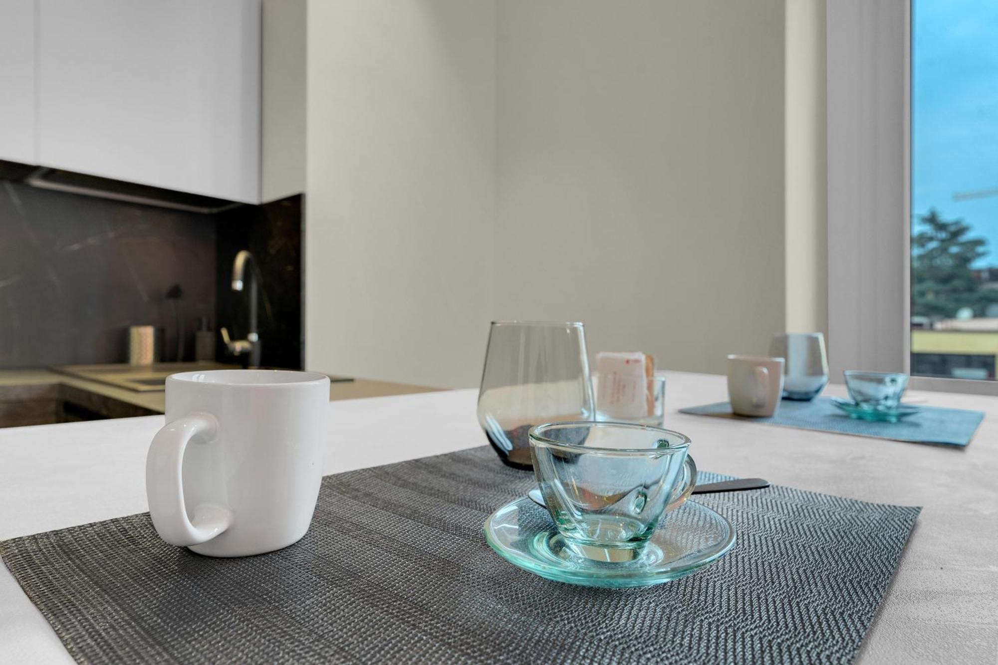 Appartamento Is In The Air - Suspended Bed & Bath Hub *