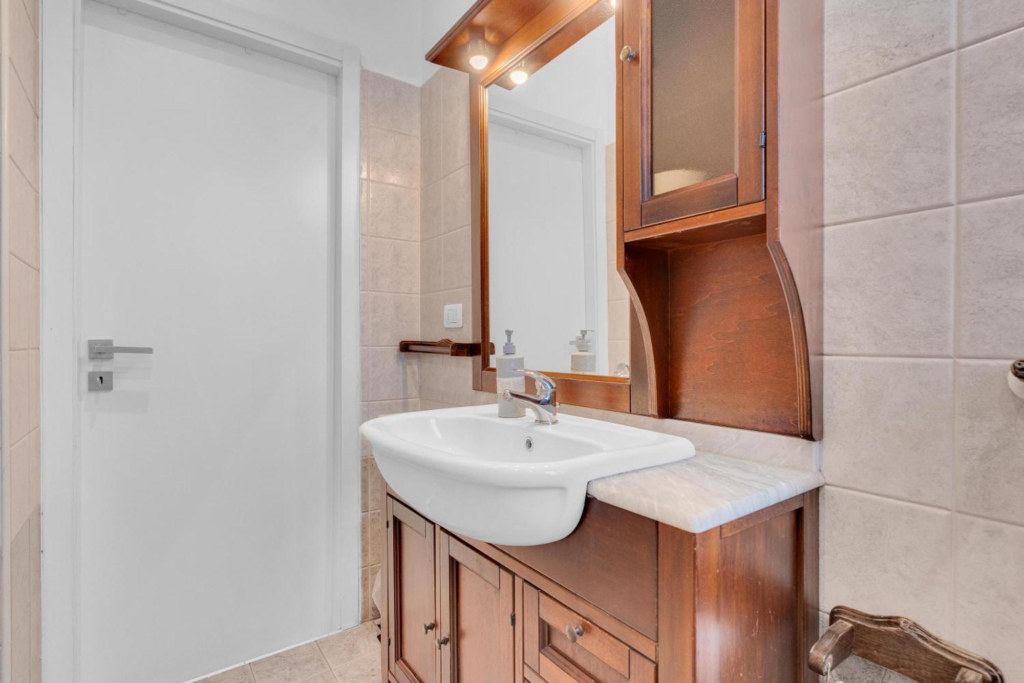Fute182 -bicocca- Easy House * Milano