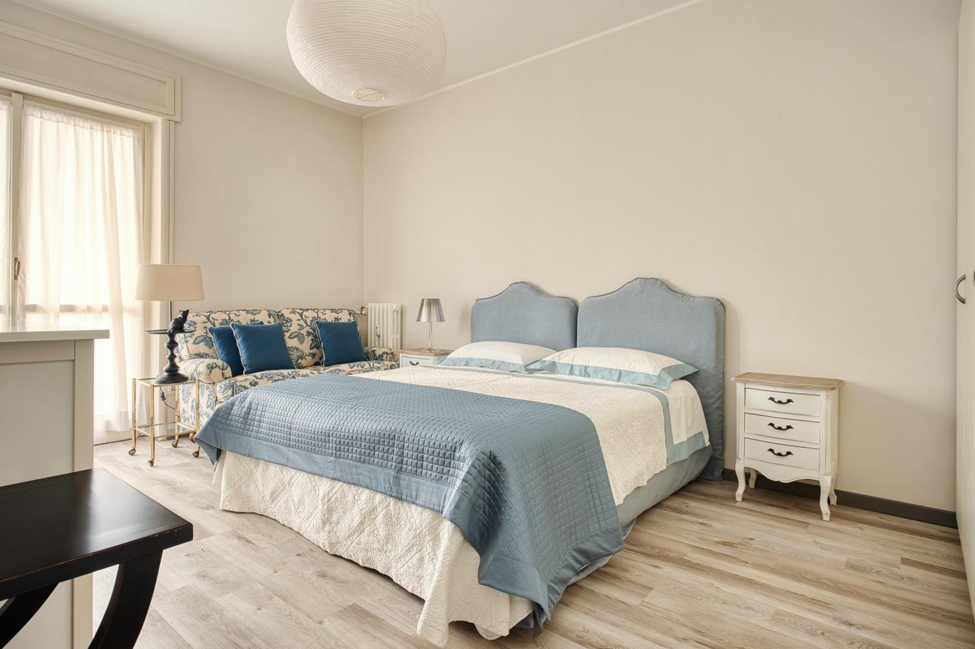 Elegant One-bedroom In Porta Romana Apartment