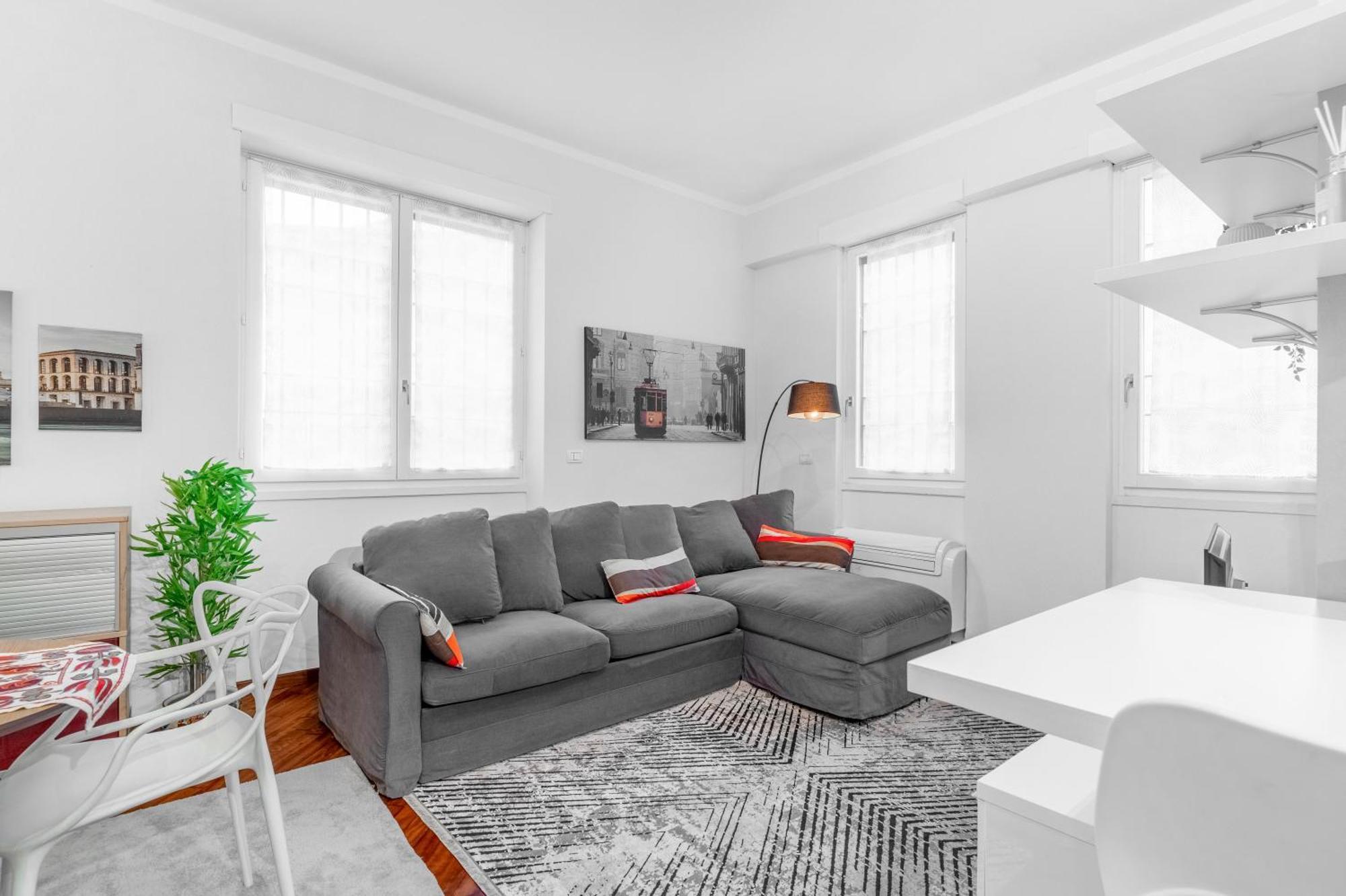 Ariberto Prestige - M4 De Amicis Appartement *