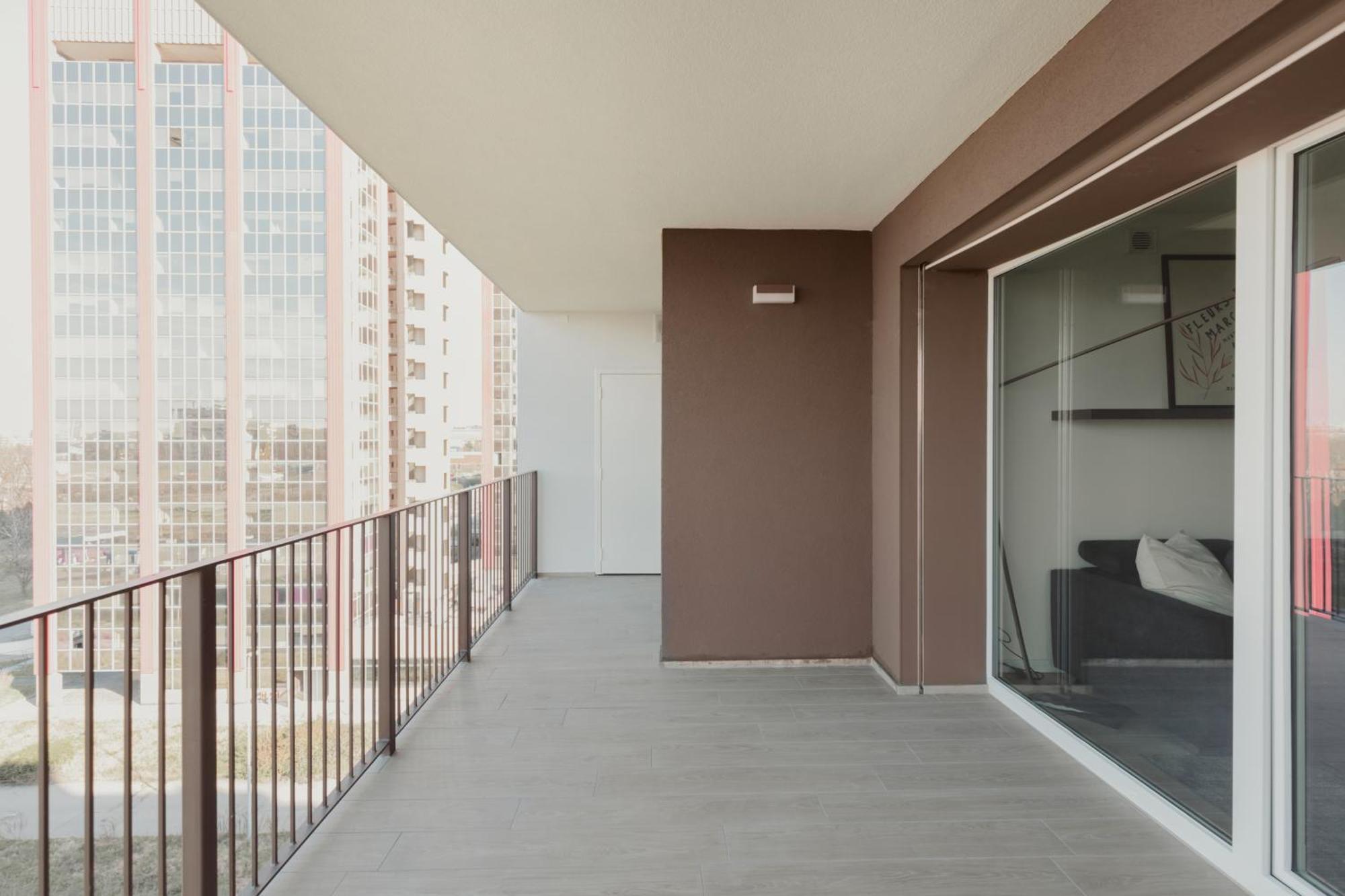 Leilighet Gohost - Modern And Bright With Terrace And Balcony