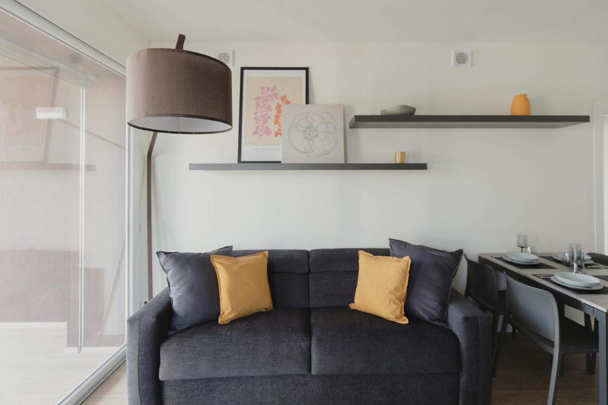 Gohost - Modern And Bright With Terrace And Balcony Leilighet *