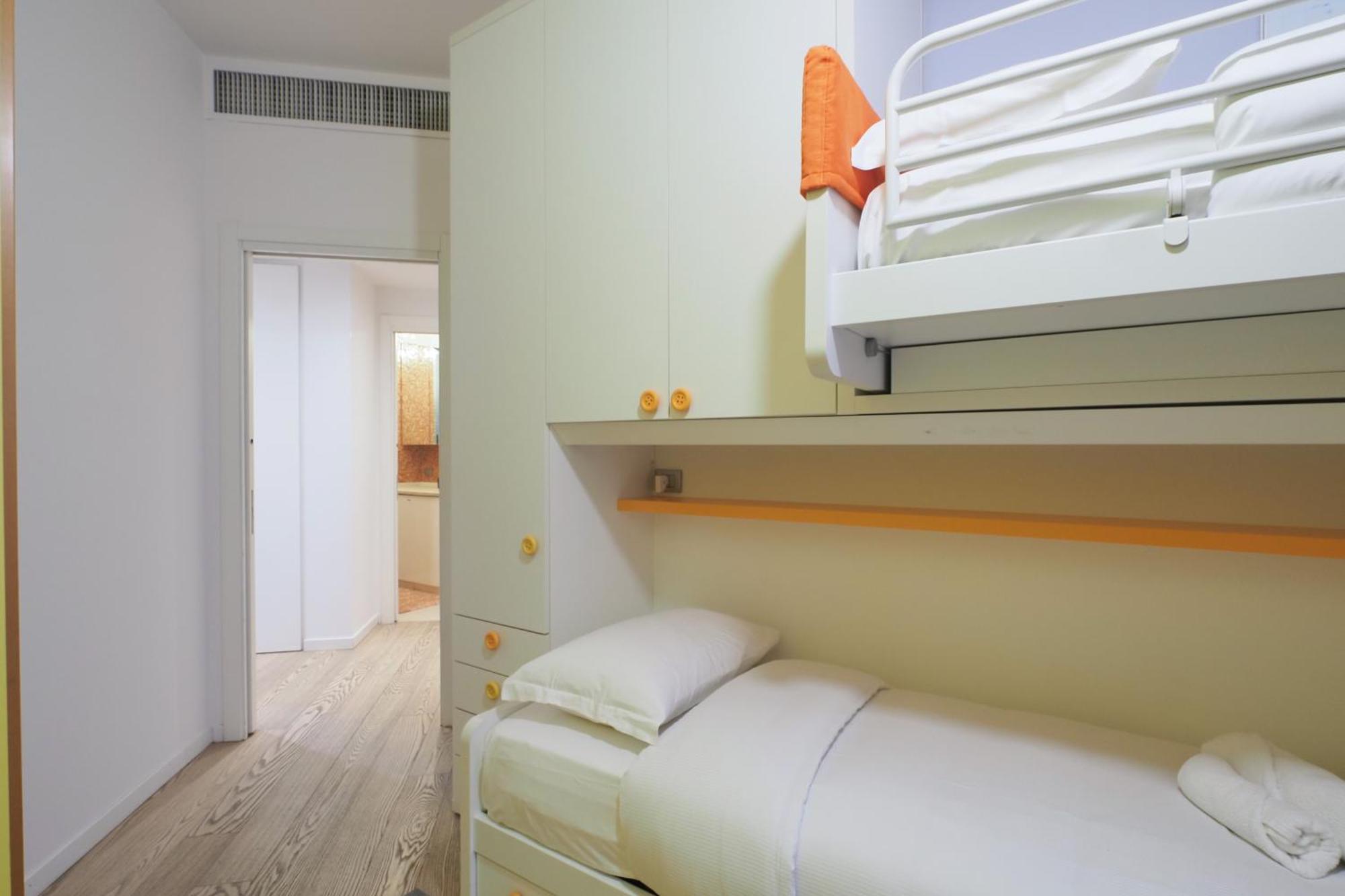 Primopiano - Ronchi Appartement *