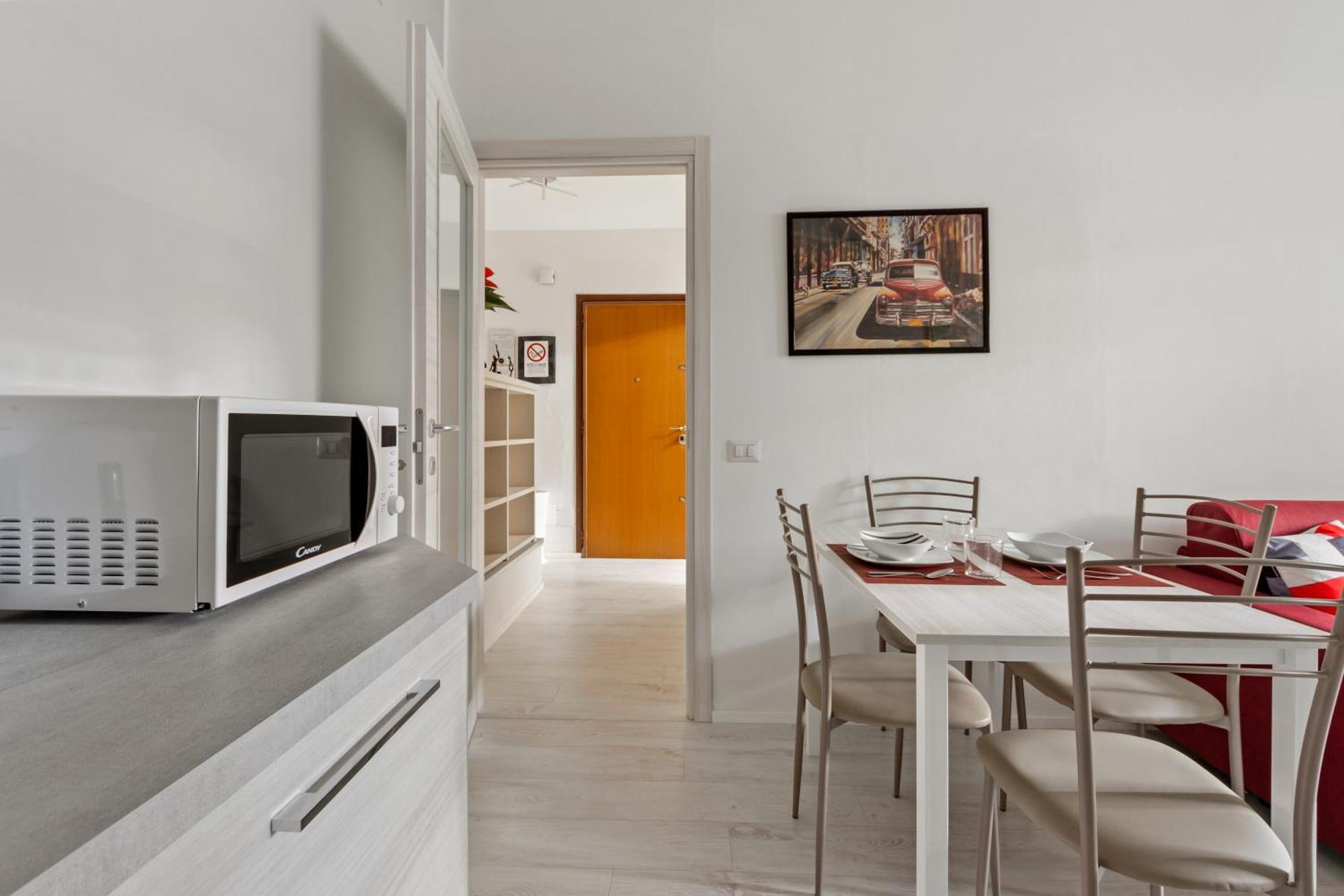 Bwr - Near Mico, Alberti Leilighet *
