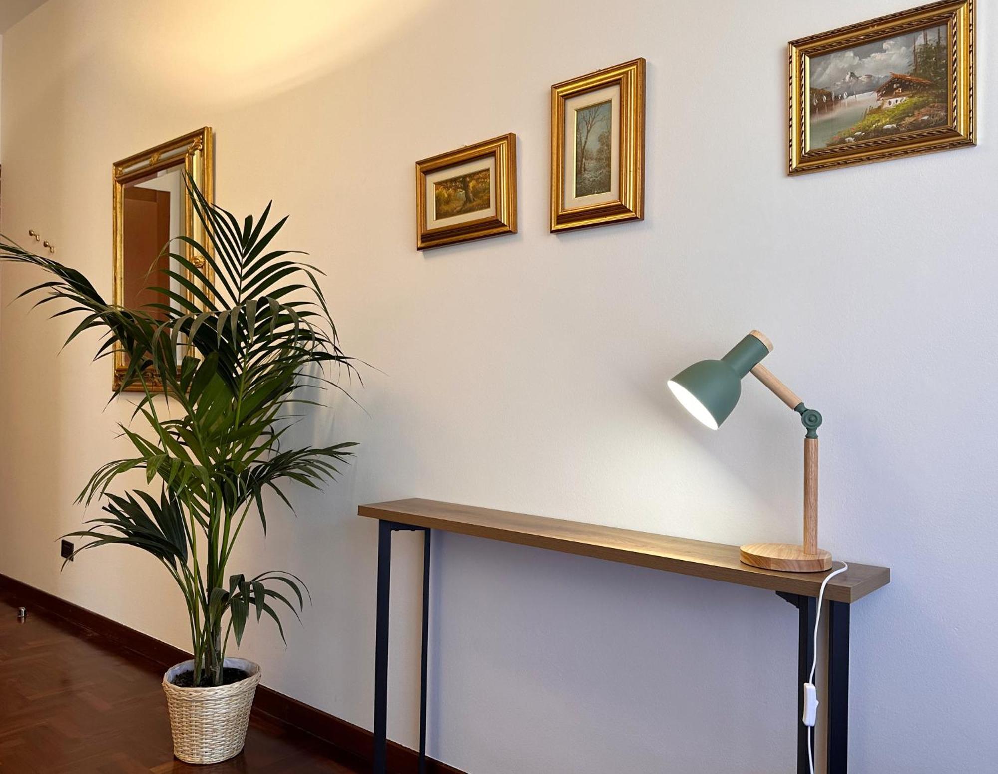 Bwr - Near Mico, Alberti * Milano