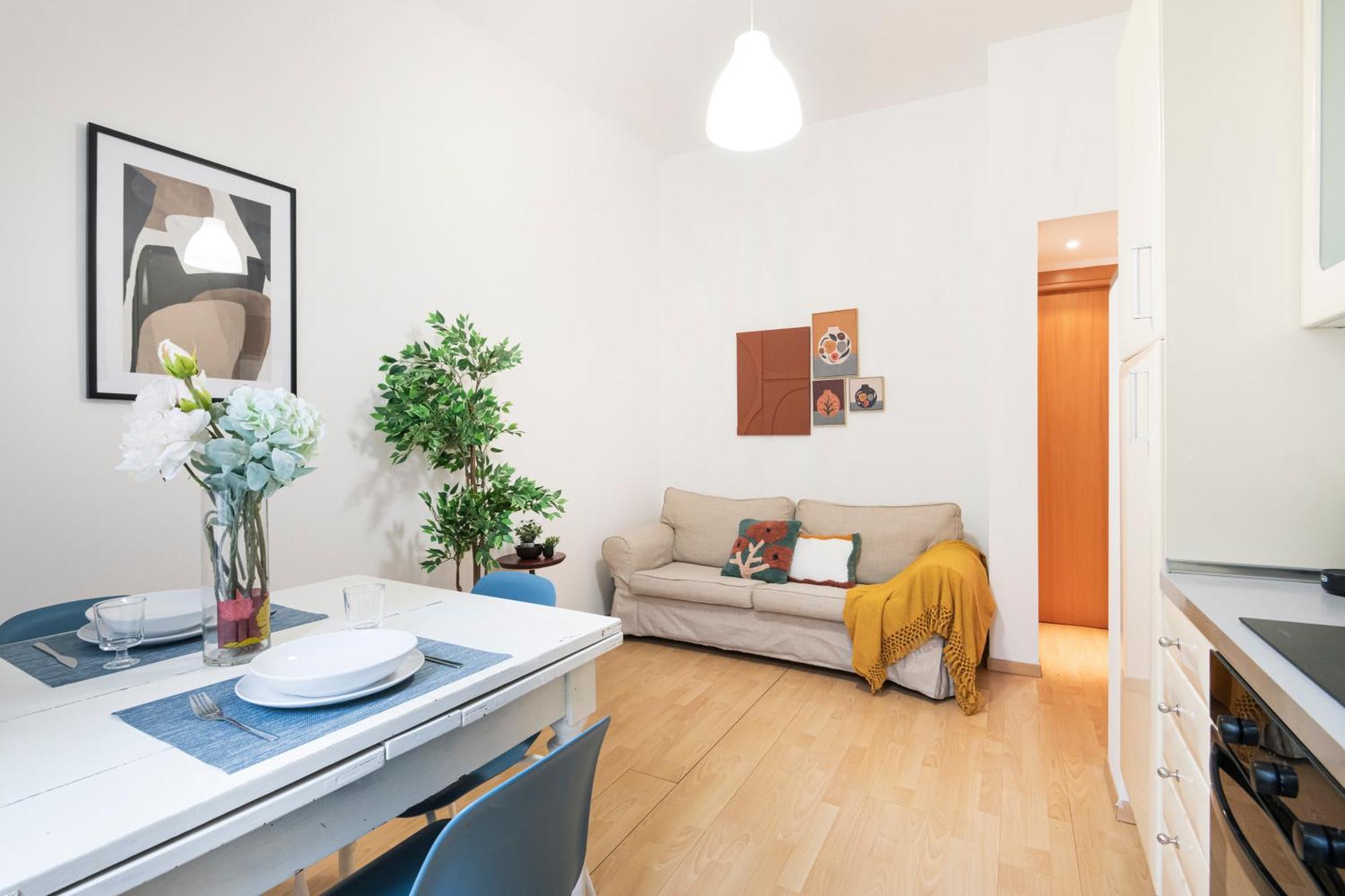 Easylife - Rilassati Nel Calore Di Un Confortevole Trilocale Nel Cuore Di Porta Venezia Apartment *