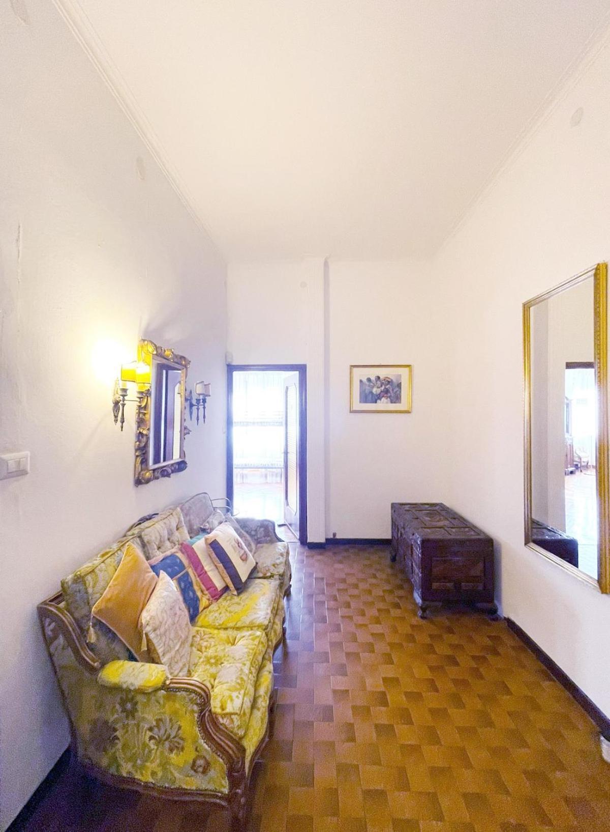 Grand Corner 32 Milano