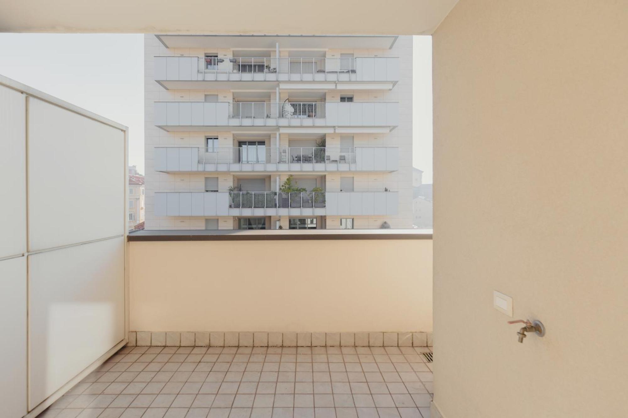 Gohost - Modern With Private Terrace Near Duomo * Milano