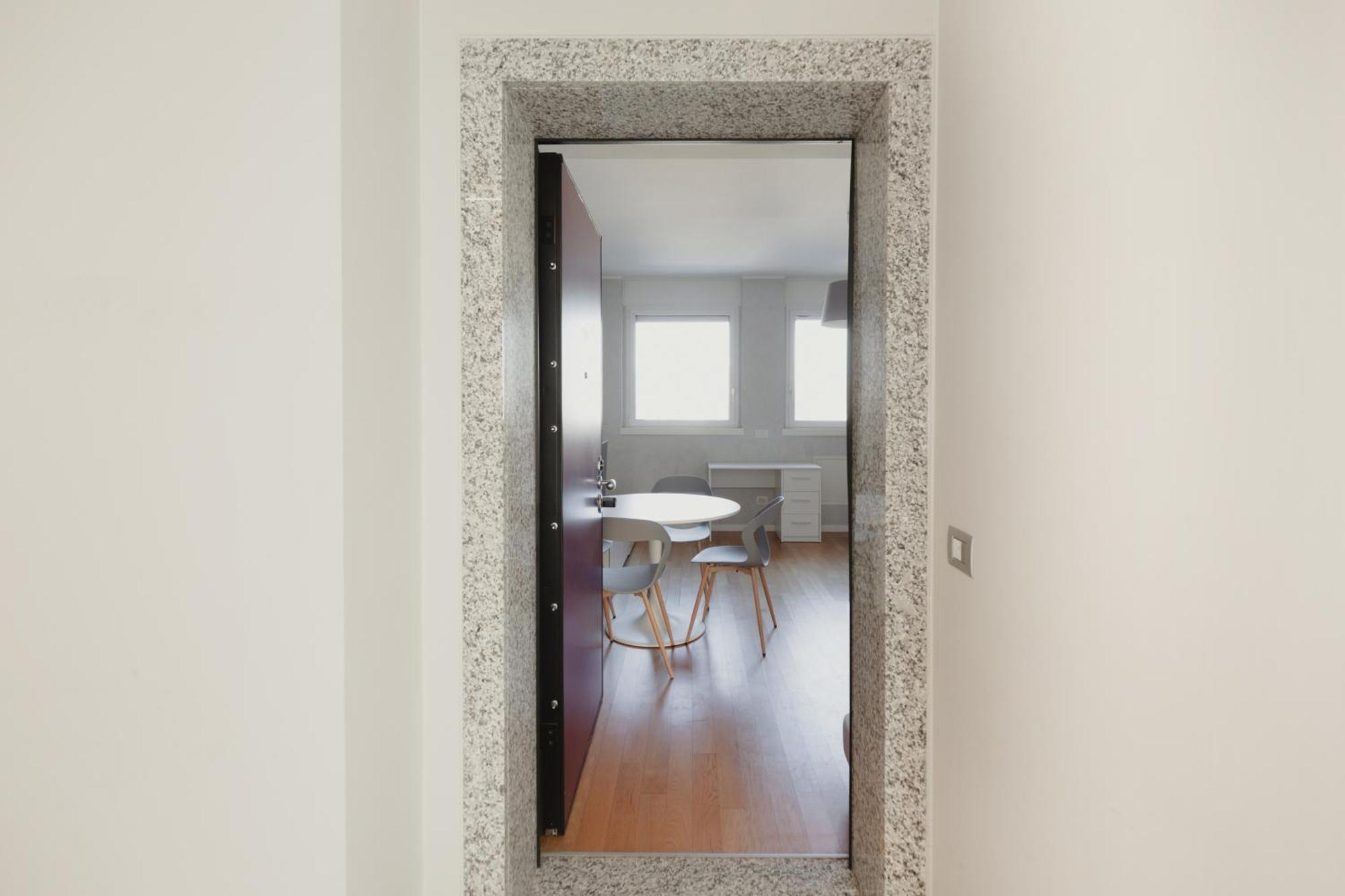 Gohost - Modern With Private Terrace Near Duomo
