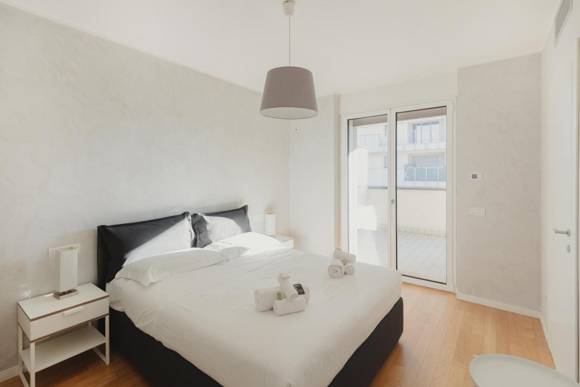 Gohost - Modern With Private Terrace Near Duomo