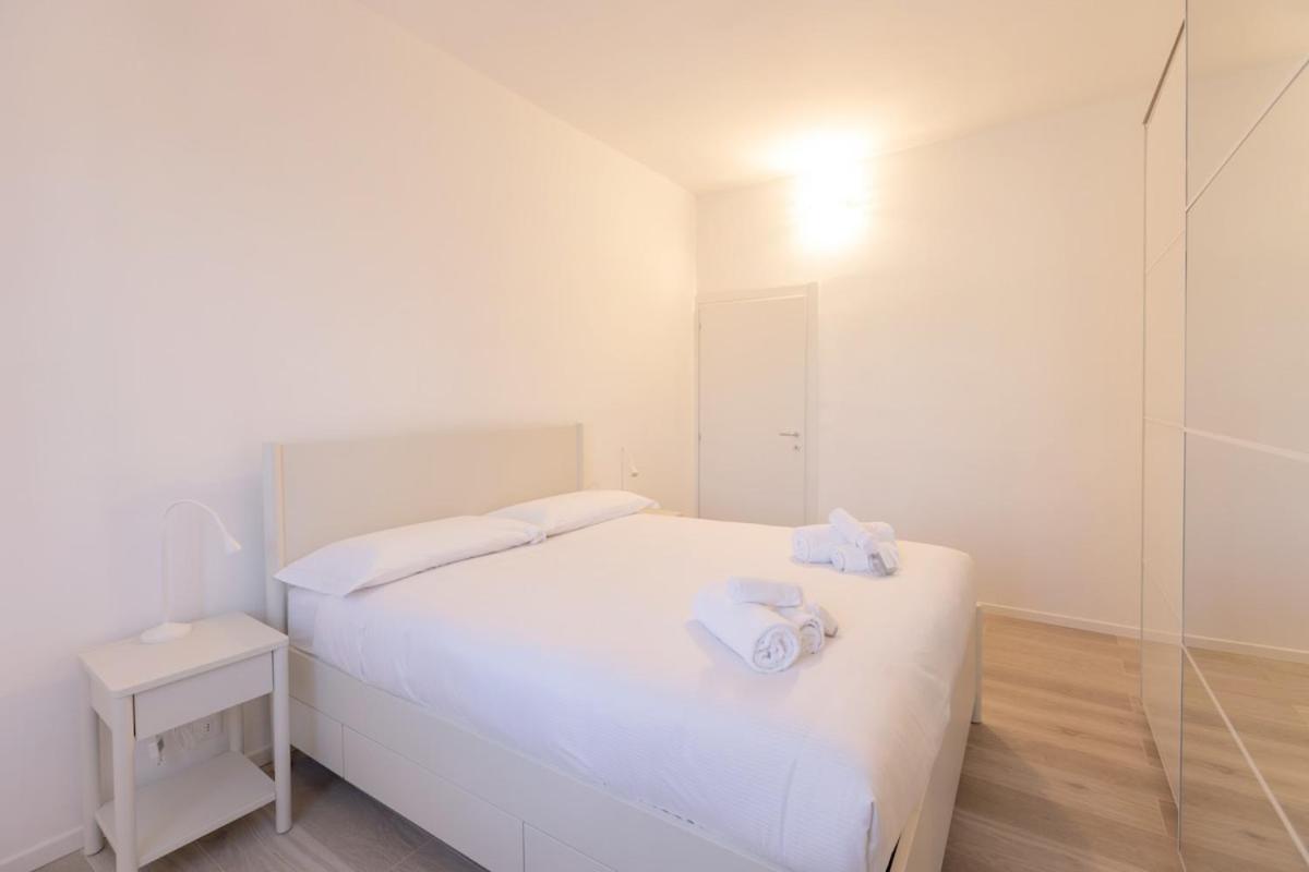 Modern 2 Bedrooms Tortona Via Savona - Mirable Pm
