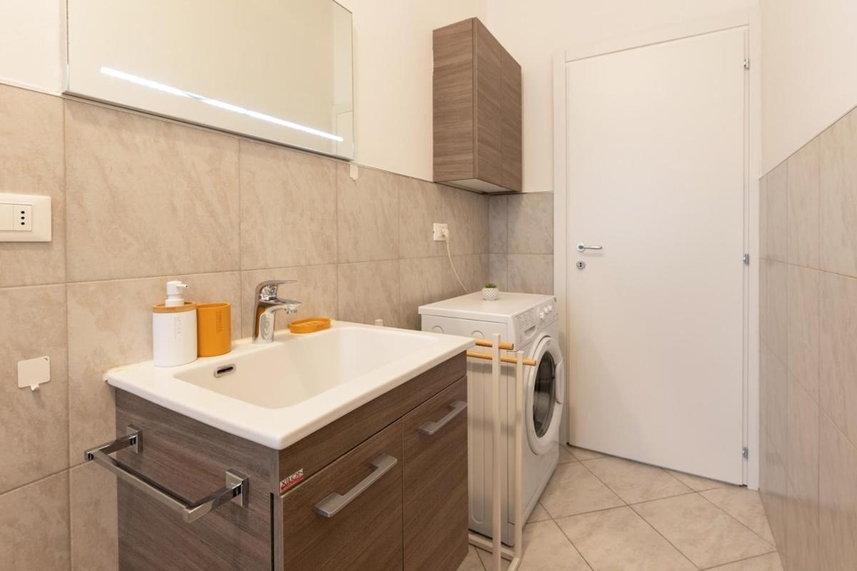 Appartamento Modern 2 Bedrooms Tortona Via Savona - Mirable Pm *
