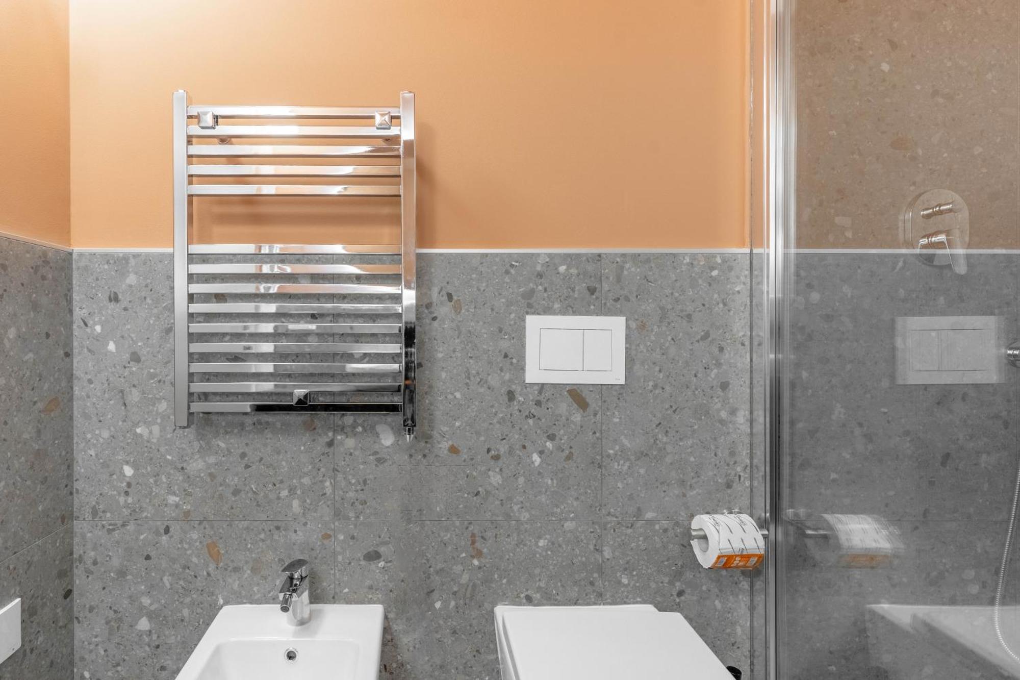 Hotell Torriani Foresteria Lombarda *