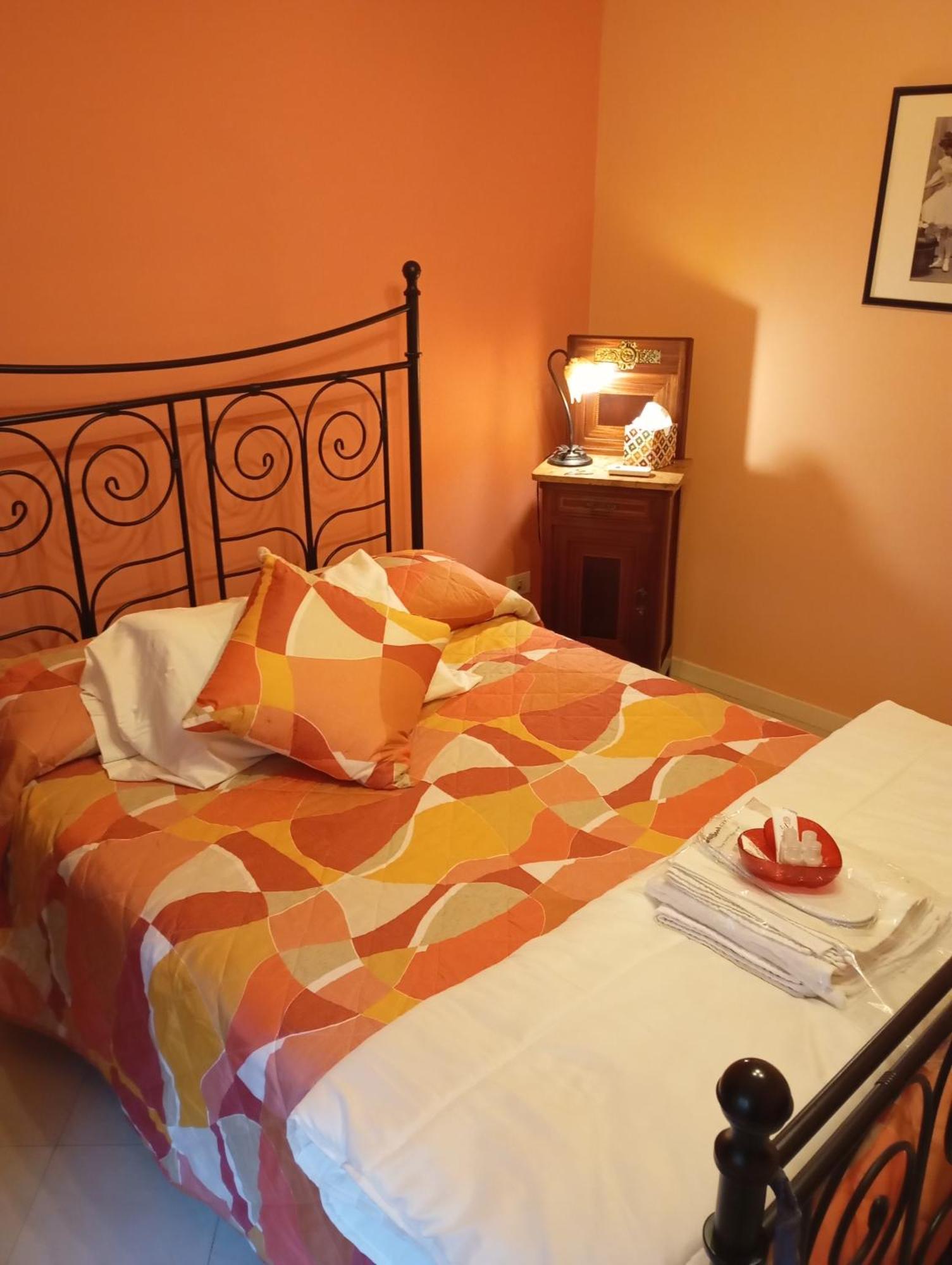 Flores Home, Vintage Style & Comfort Steps To Center, Navigli, Bocconi Appartamento *