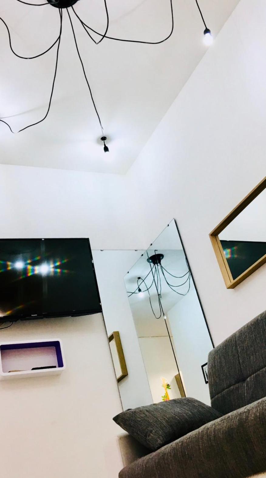 Appartement With Balcony And View Close To The Yellow Metro City