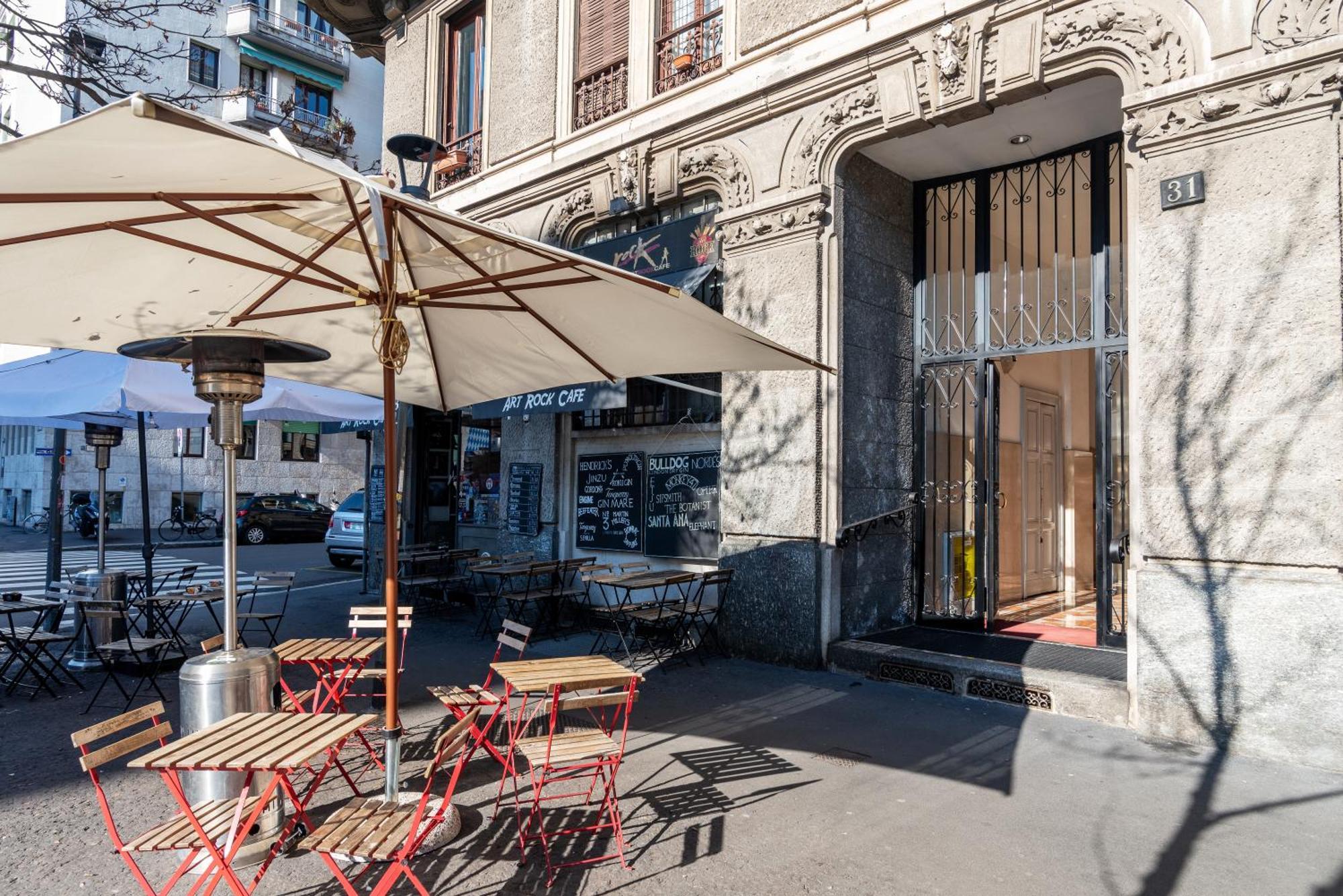 Giulio Flexyrent Apartment