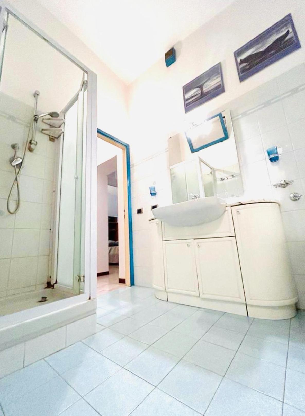 Apartment Nice Central In A Strategic Position Milan
