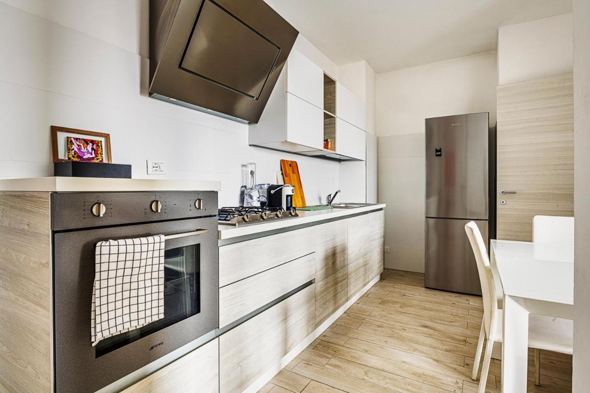 Brand New 1 Bedroom In Navigli Area * Milano