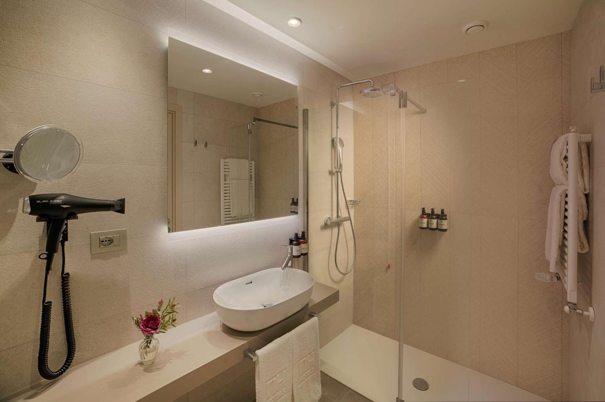 Hotell Nh Corso Buenos Aires