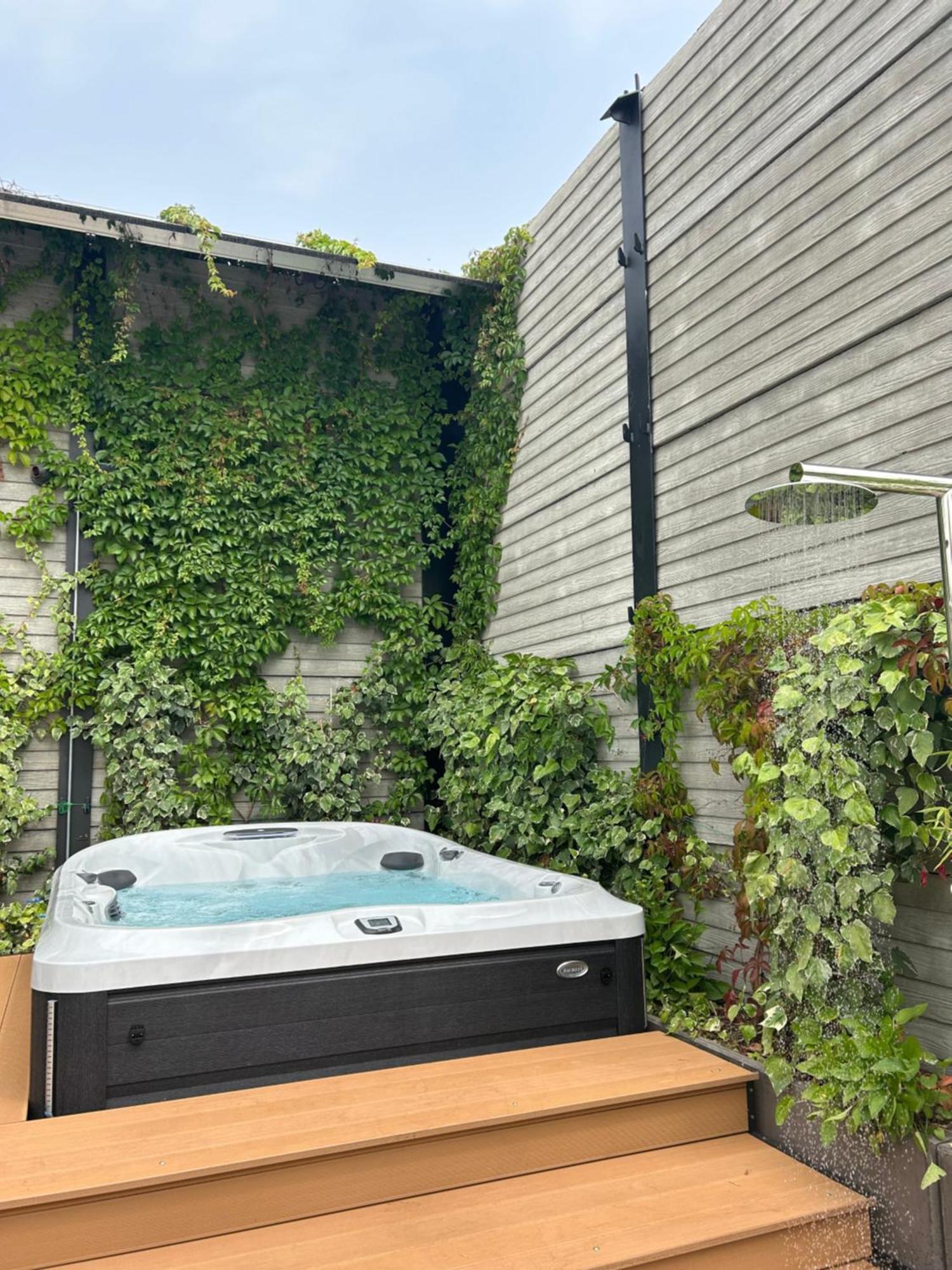 Versoverde Alzaia Naviglio Grande 2* Milano