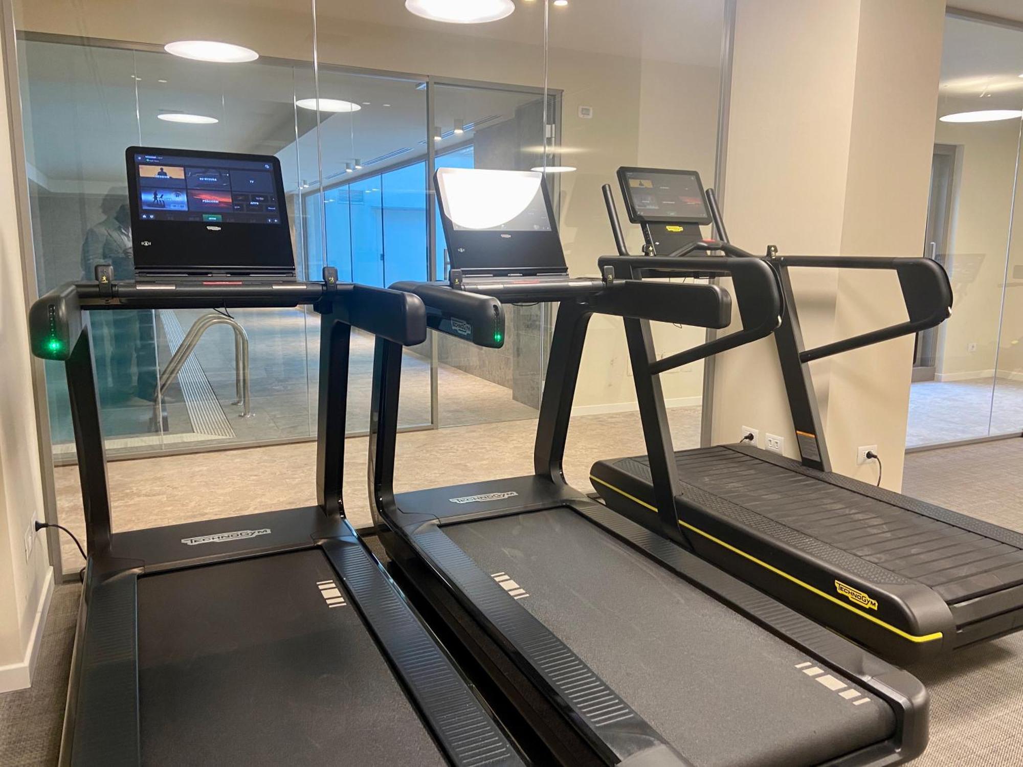 Appartamento Modern With - Gym And Pool