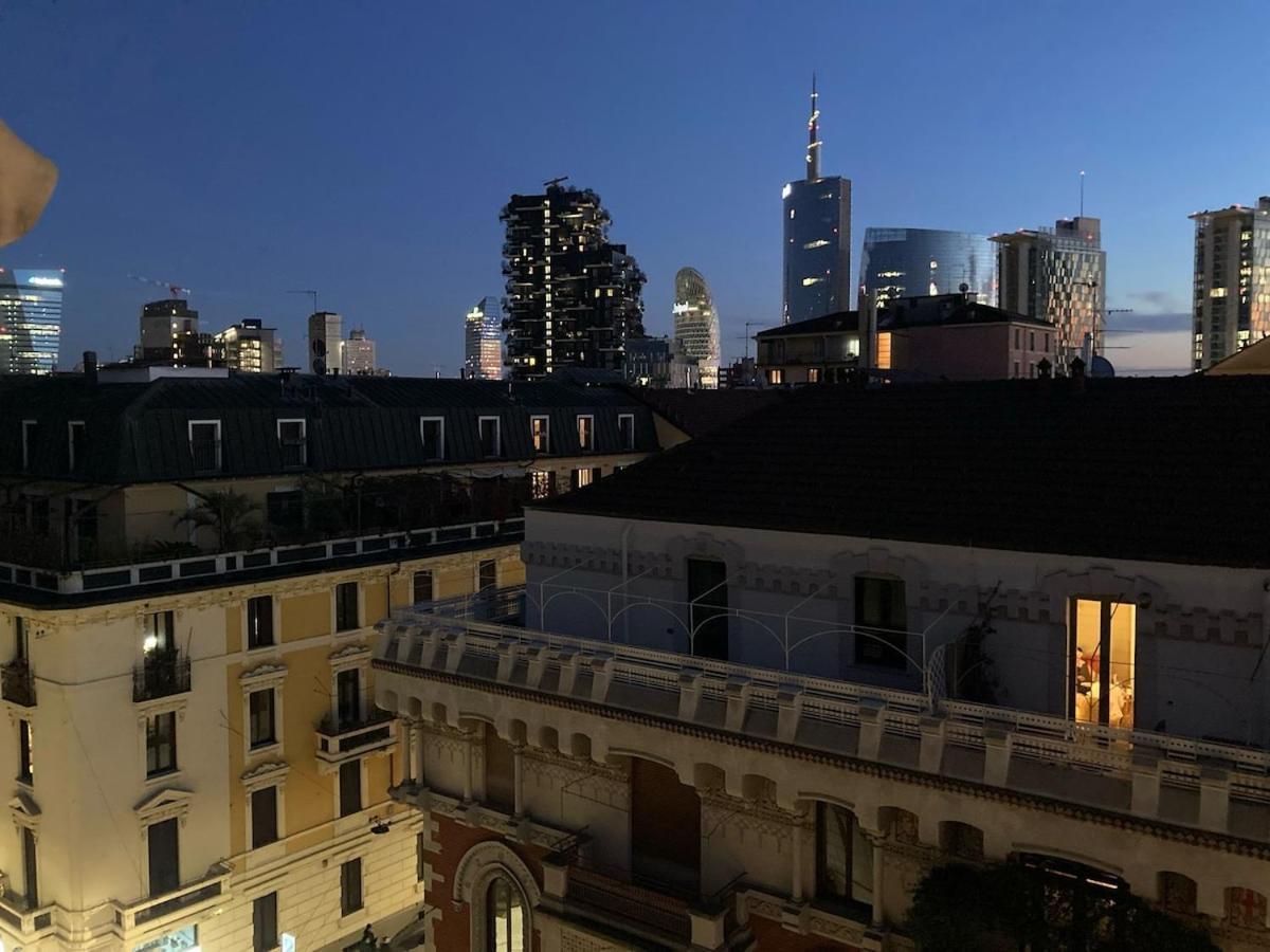 Skyline Isola * Milano