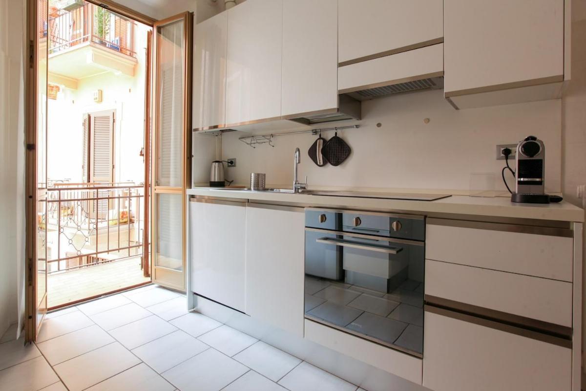 Elegante E Ampio In Zona Moscova Mailand