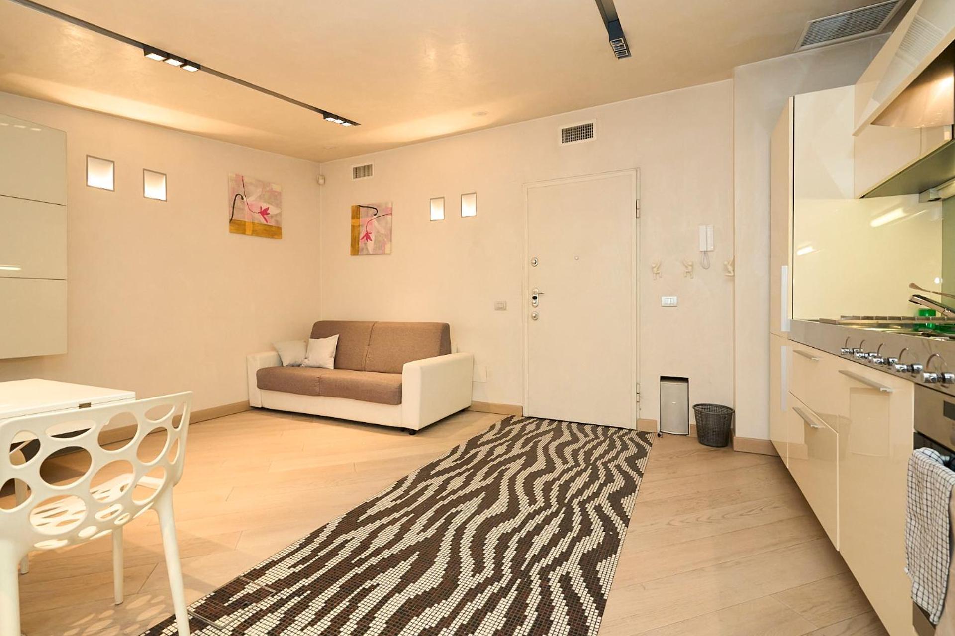 Appartamento Luxury House - 2 Minutes Walk From Station Milano