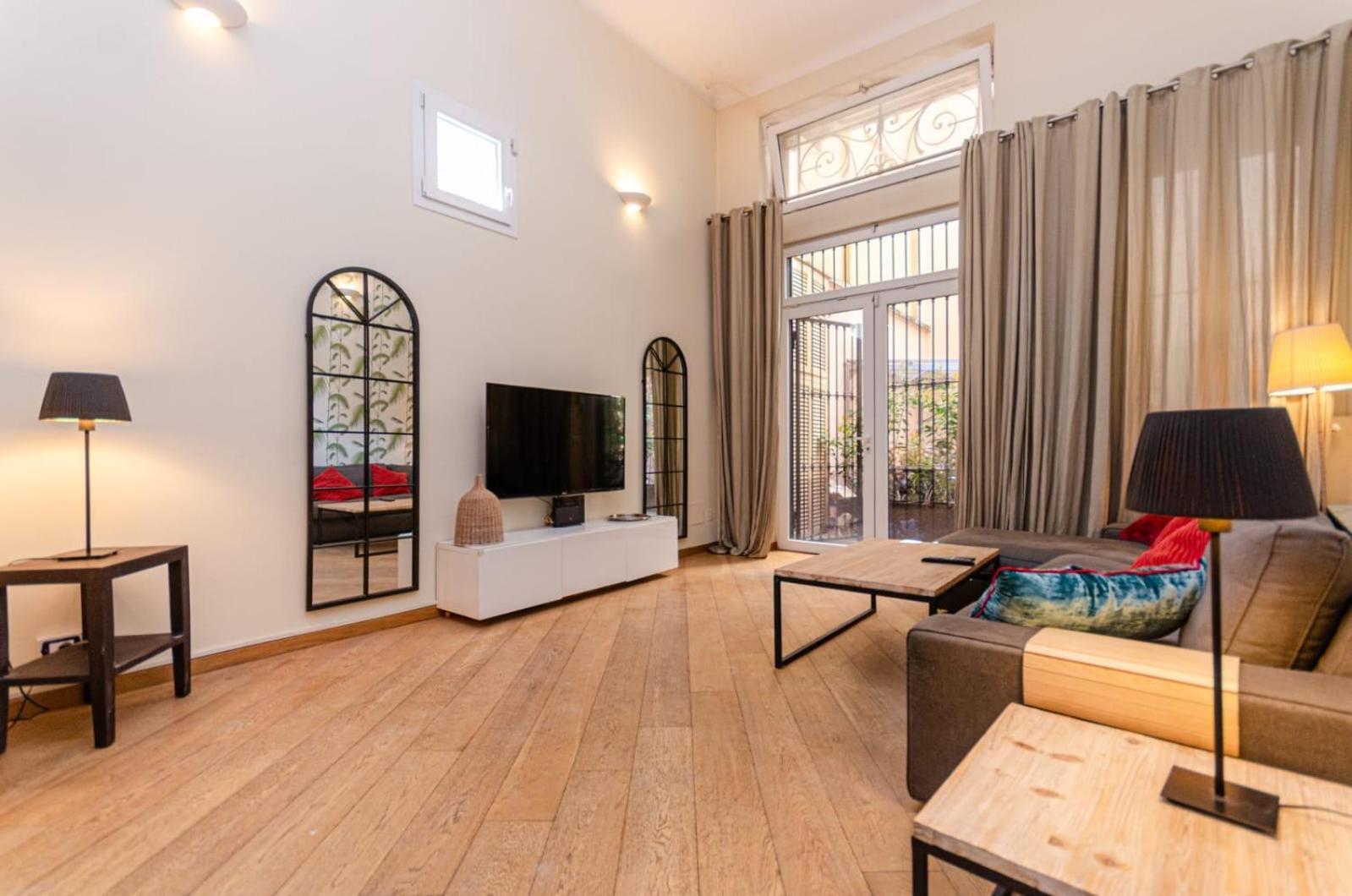 Luxury 3 Fiat, Ariberto Home, Tra Centro Storico Di E Navigli, Con Spaziosa Jacuzzi * Mailand