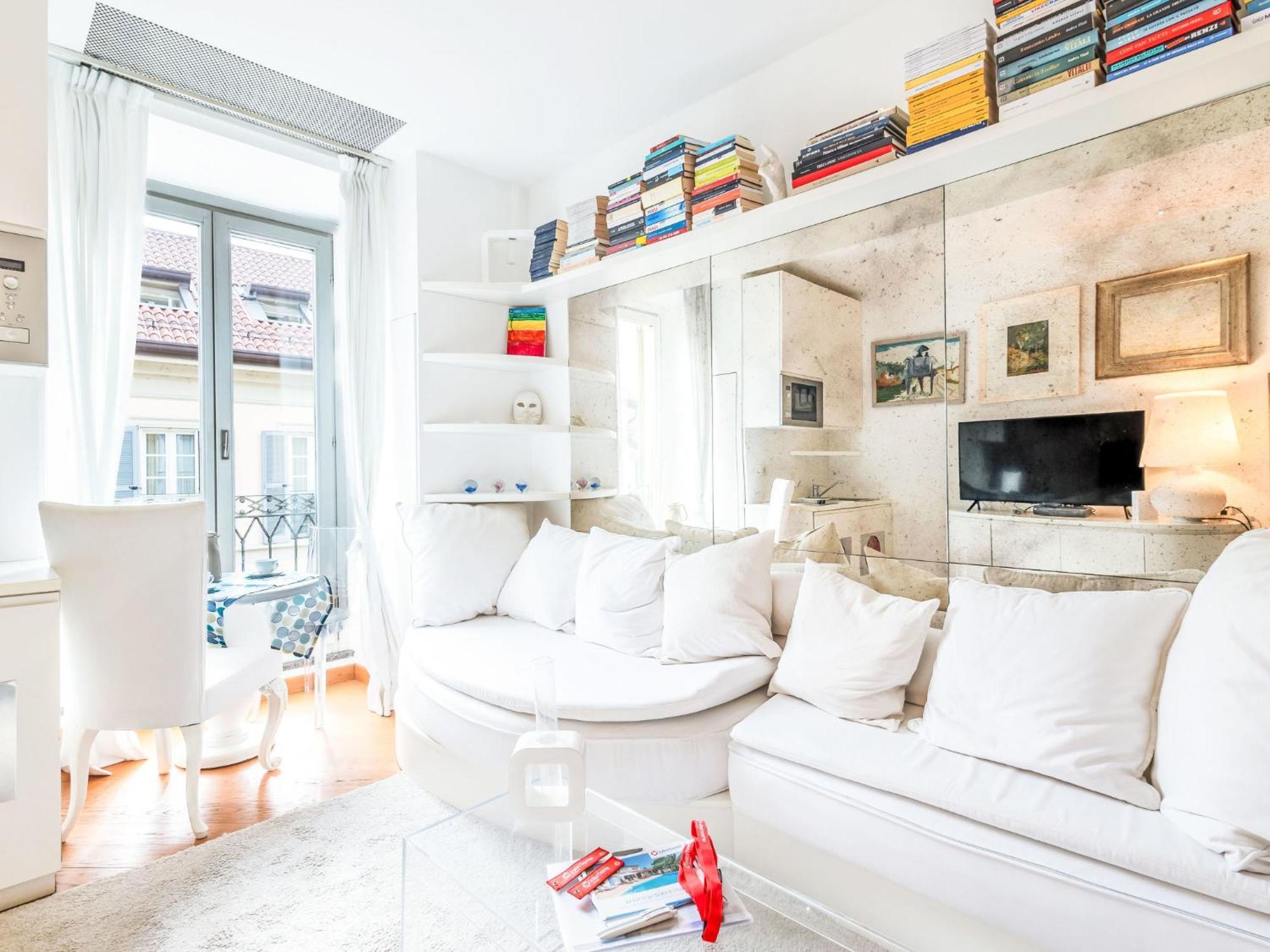 Sant' Andrea Fashion By Interhome * Milano