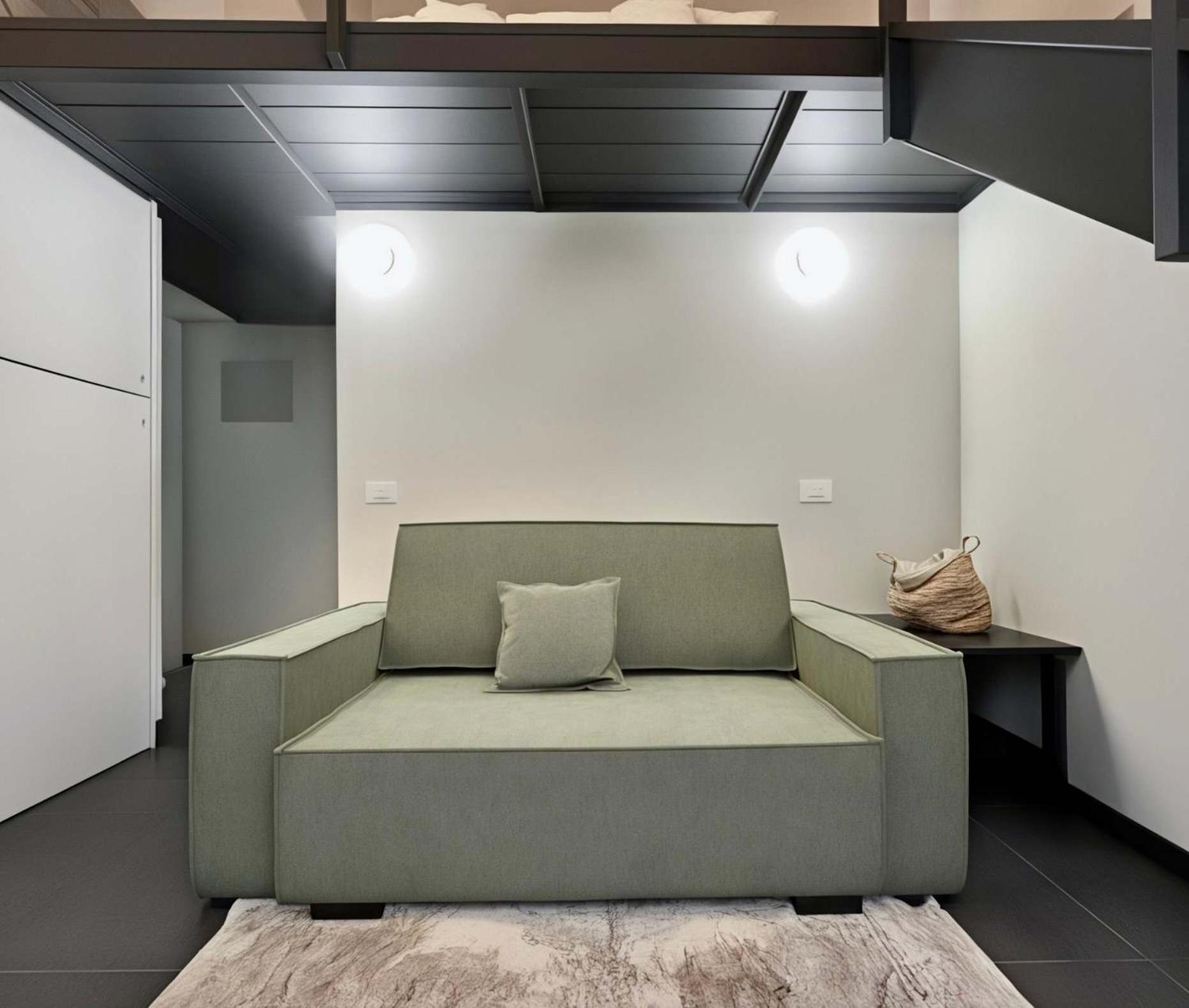 Apartment Homeby, Loft Cicco Urban Elegance In *