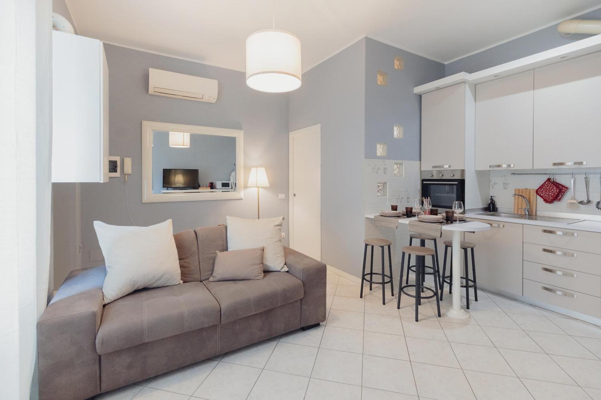 Apartment Gohost - Elegante E Luminoso A Due Passi Dal Duomo *