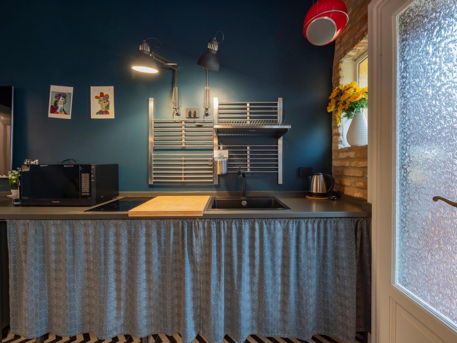 Appartamento Design - Bernardino De Conti 6 *