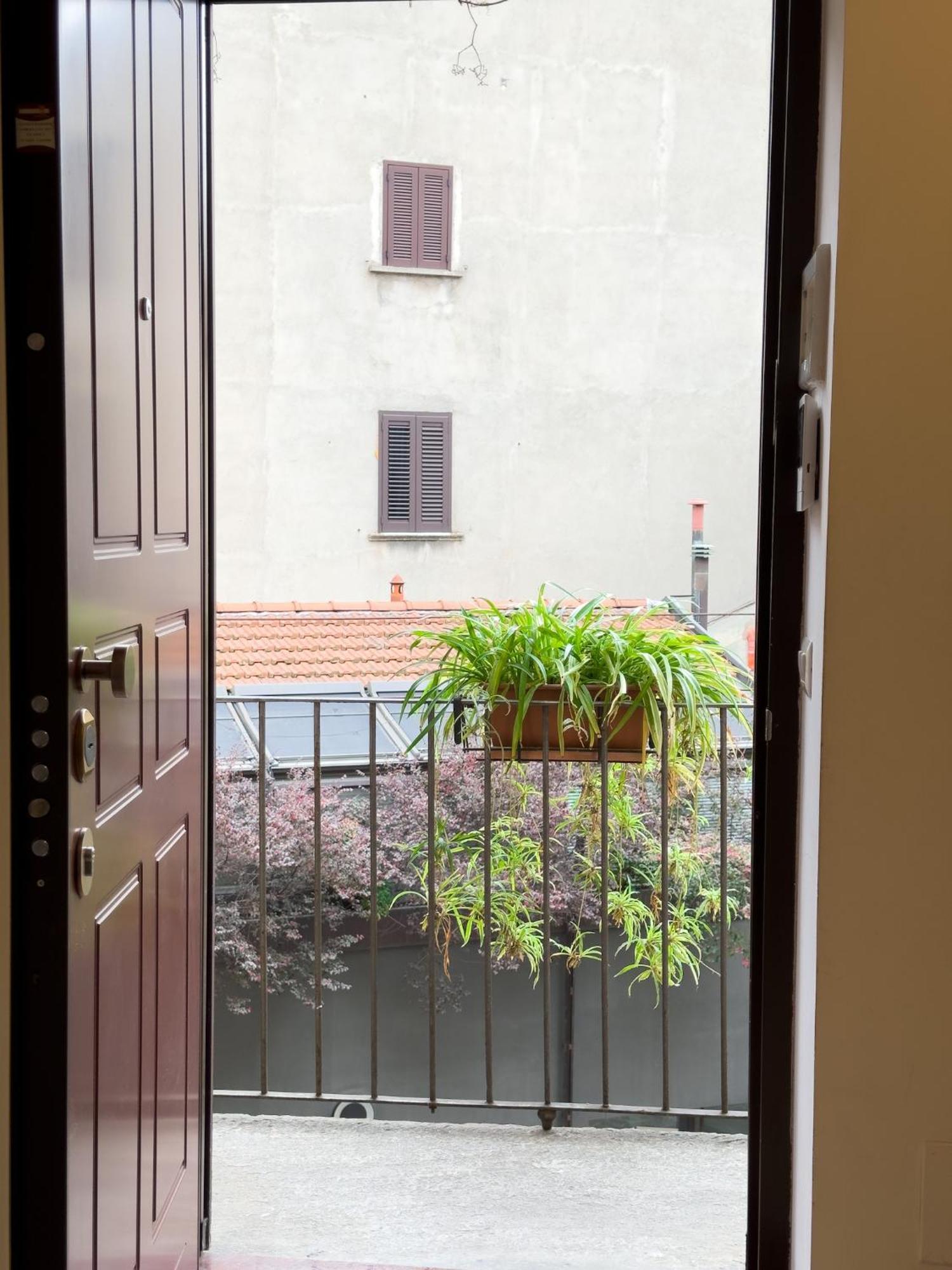 The Boutique - In The Heart Of Via Paolo Sarpi Milano